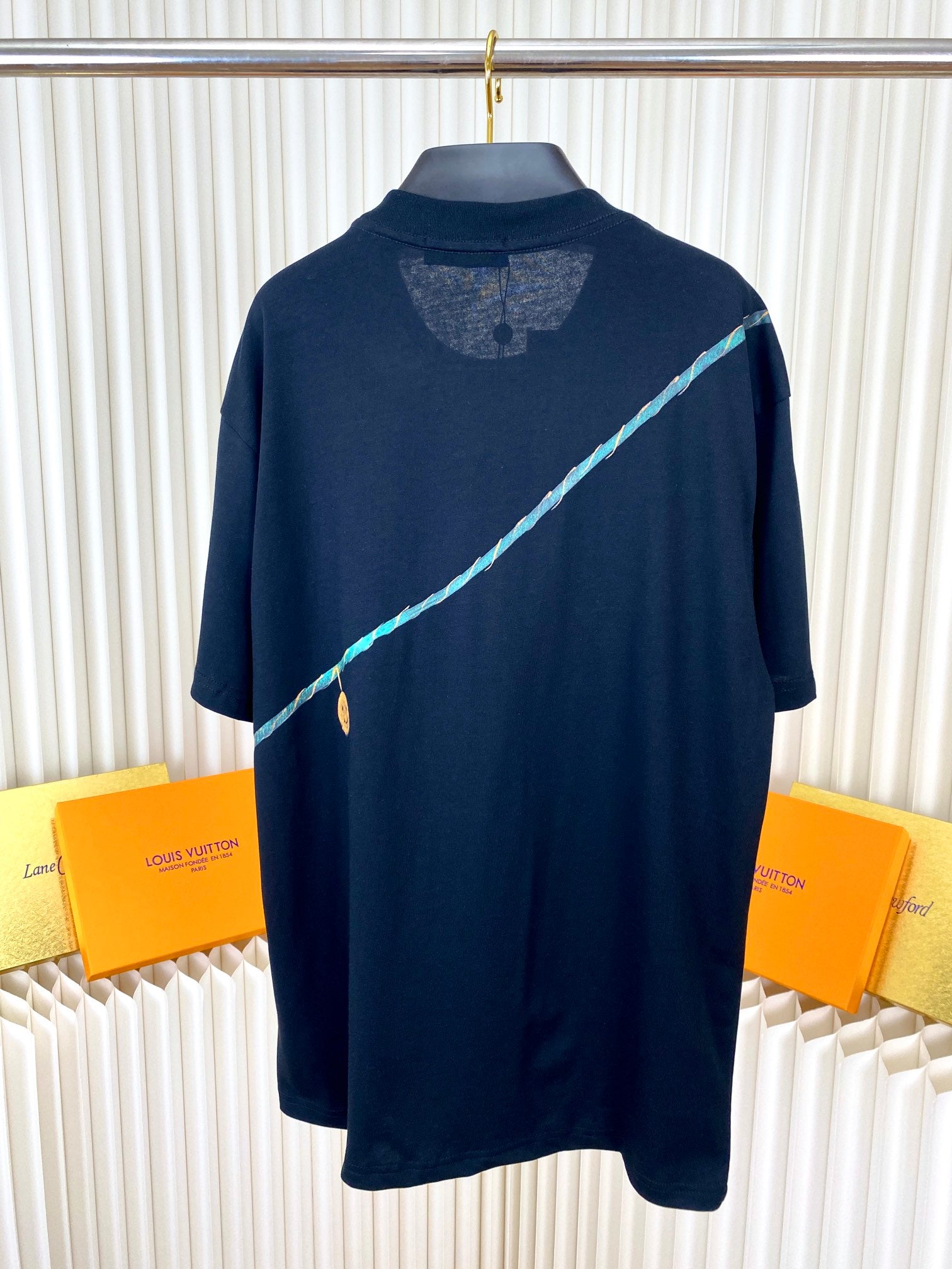 LuxluxHouse Best Quality Clothes T-shirt Chanel & Maison Margiela