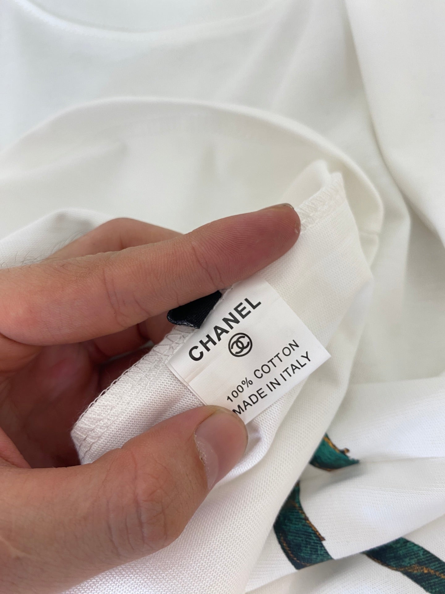 LuxluxHouse Best Quality Clothes T-shirt Chanel & Maison Margiela