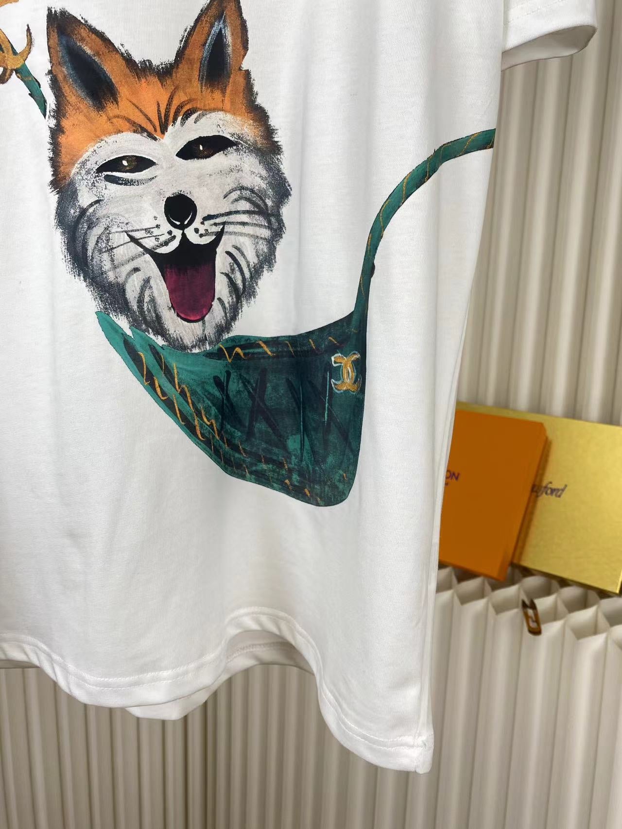 LuxluxHouse Best Quality Clothes T-shirt Chanel & Maison Margiela