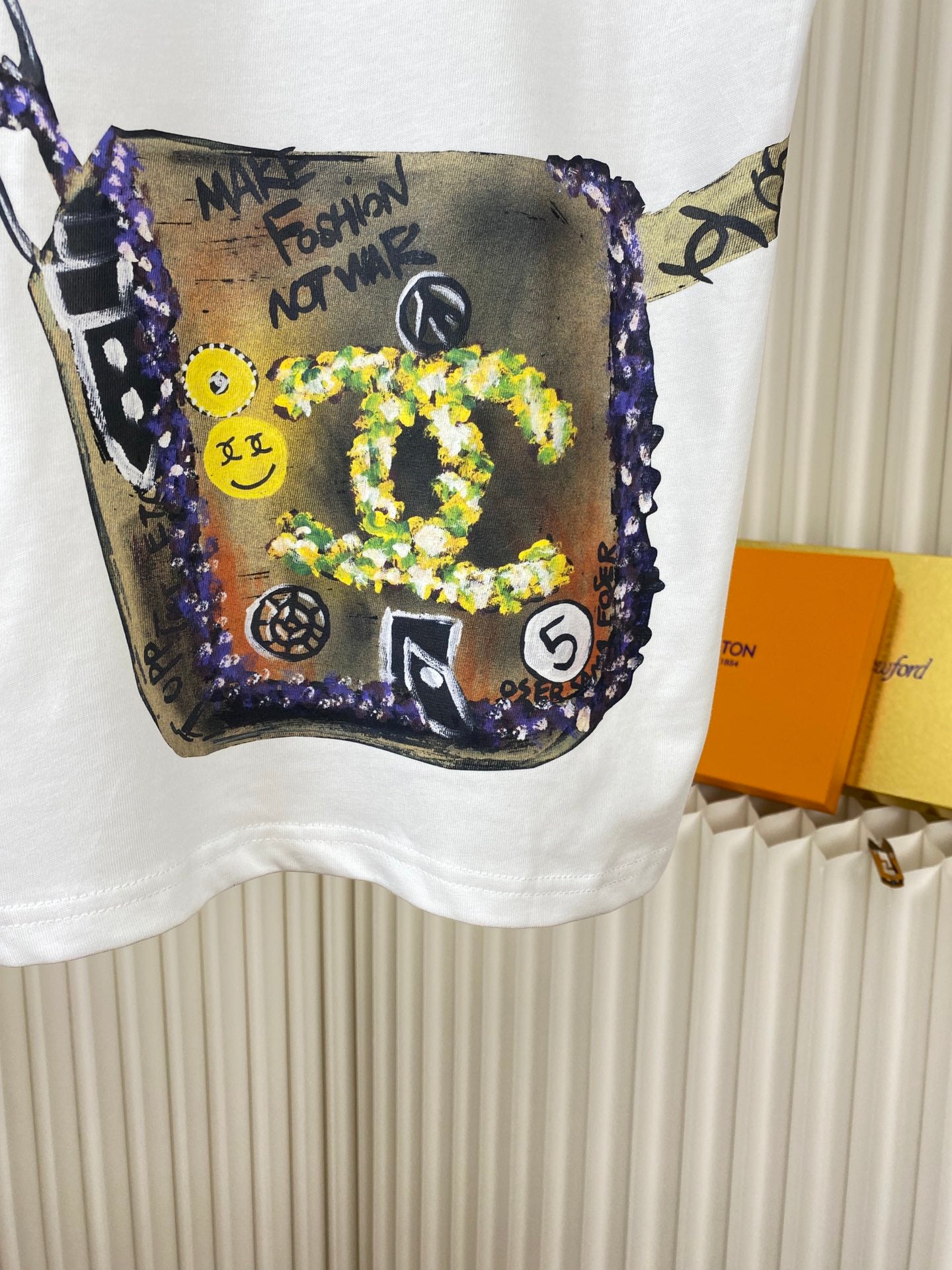 LuxluxHouse Best Quality Clothes T-shirt Chanel & Maison Margiela