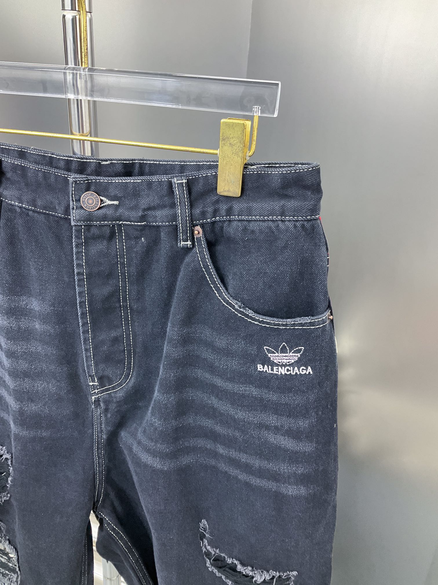 LuxluxHouse Best Quality Clothes Balenciaga Pants
