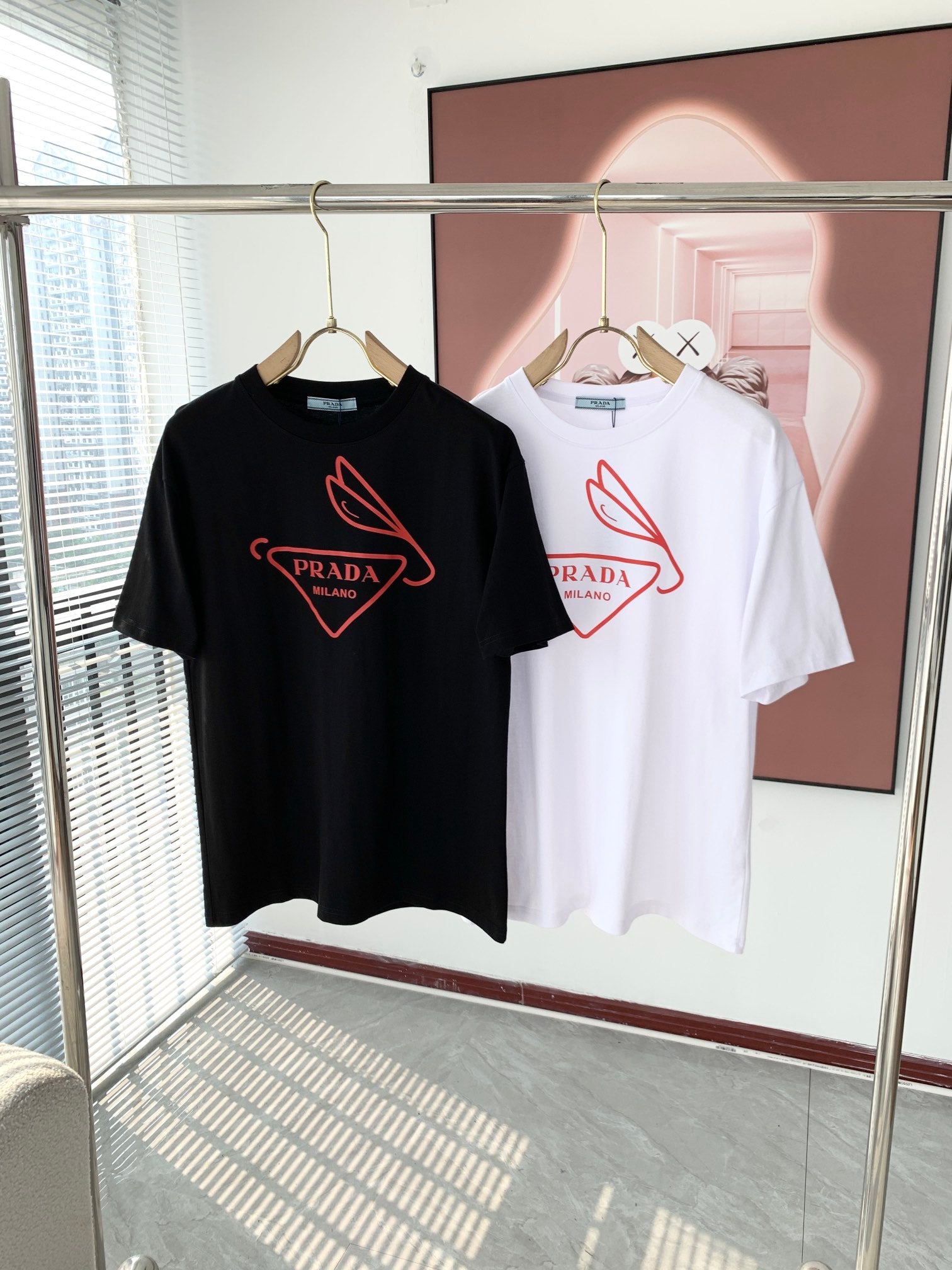 LuxluxHouse Best Quality Clothes T-shirt Prada