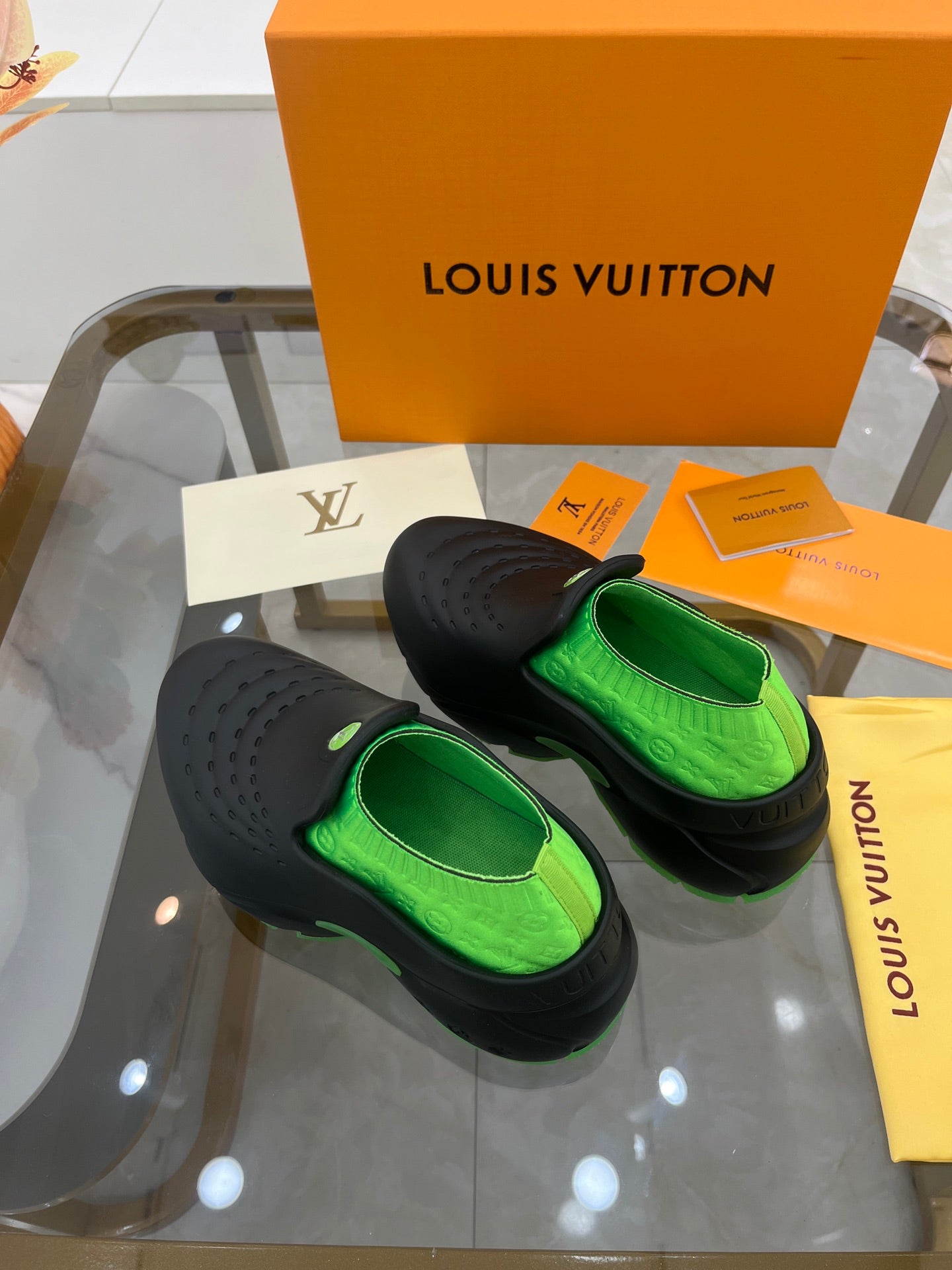 LuxluxHouse Best Quality Sandals Louis Vuitton