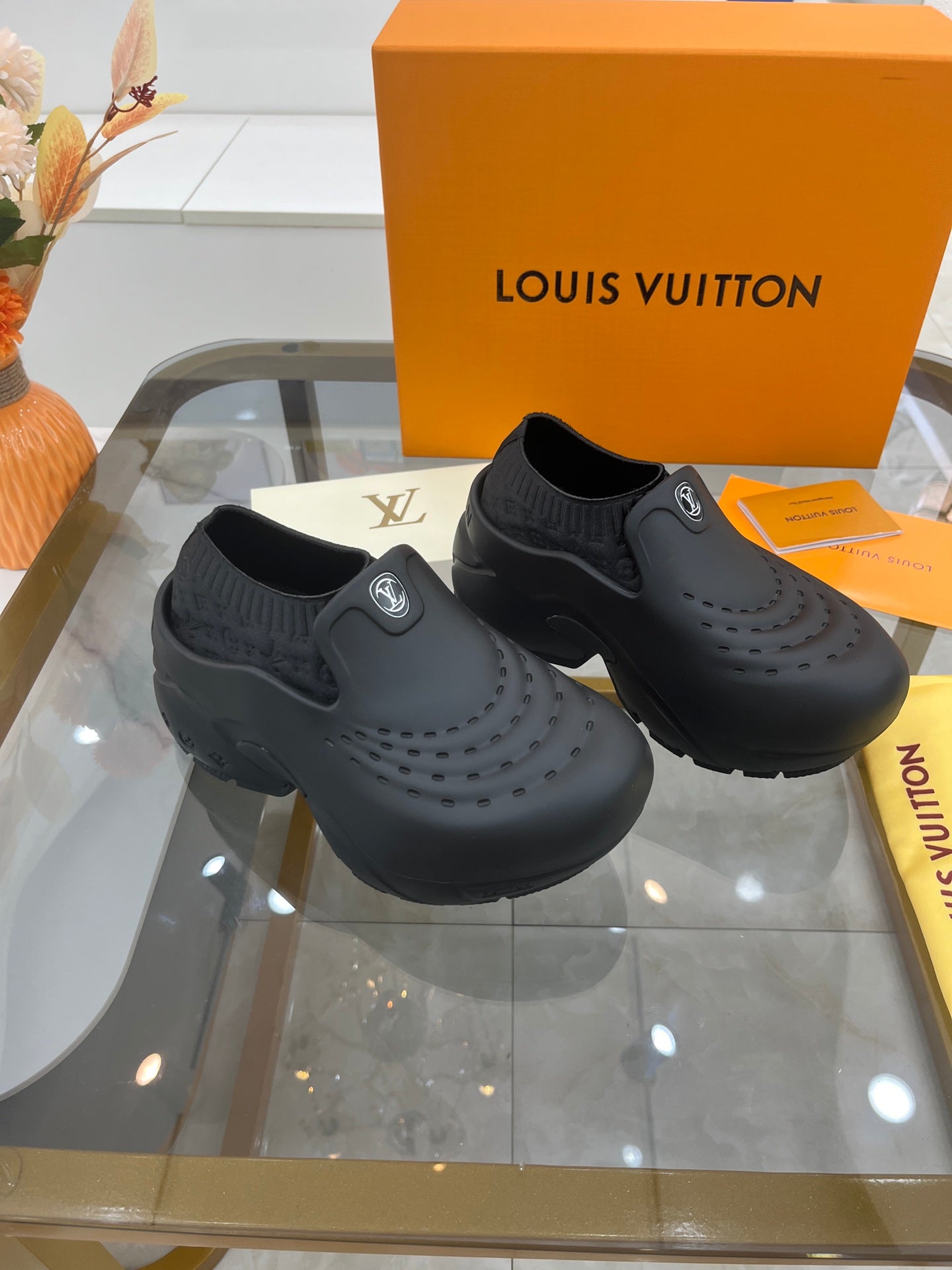 LuxluxHouse Best Quality Sandals Louis Vuitton