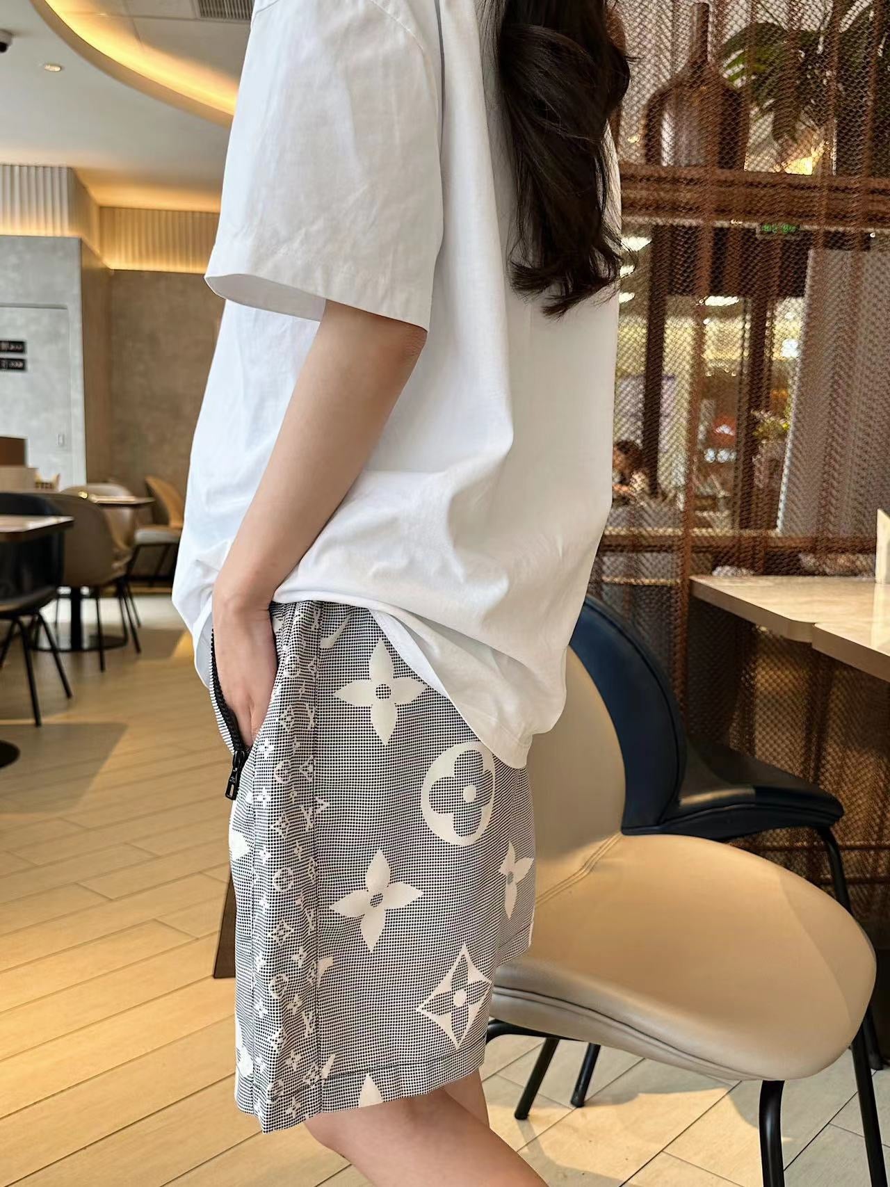 LuxluxHouse Best Quality Clothes Pants Louis Vuitton