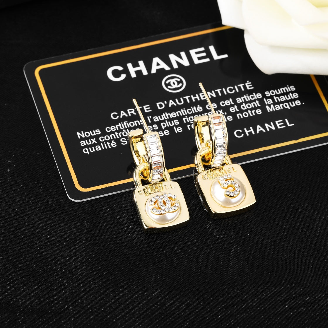 LuxluxHouse Best Quality Accessories Earrings Chanel Earrings