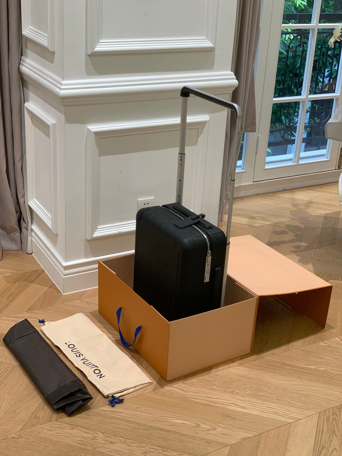 LuxluxHouse Best Quality Bags Luggage