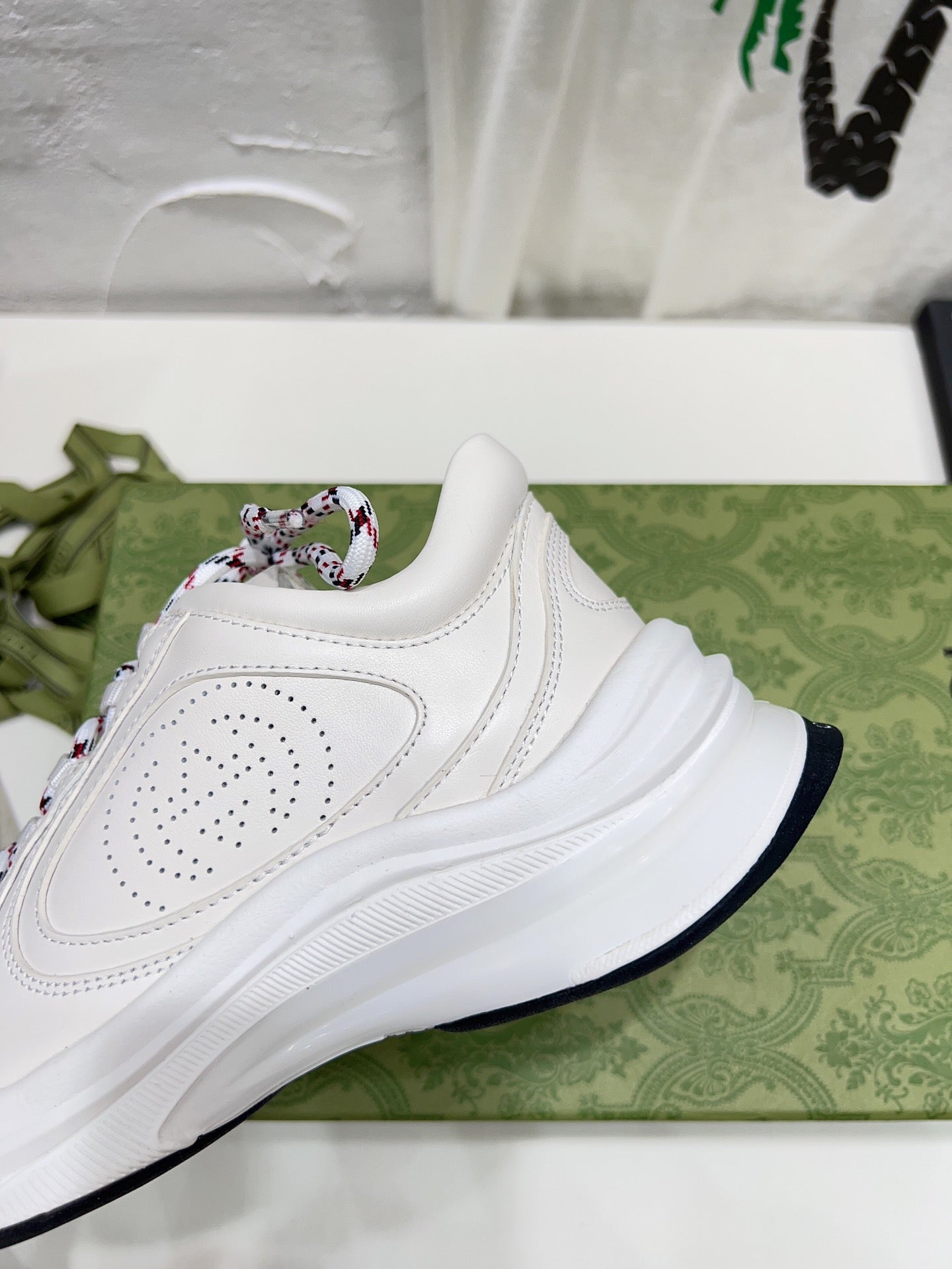 LuxluxHouse Best Quality Shoes Gucci