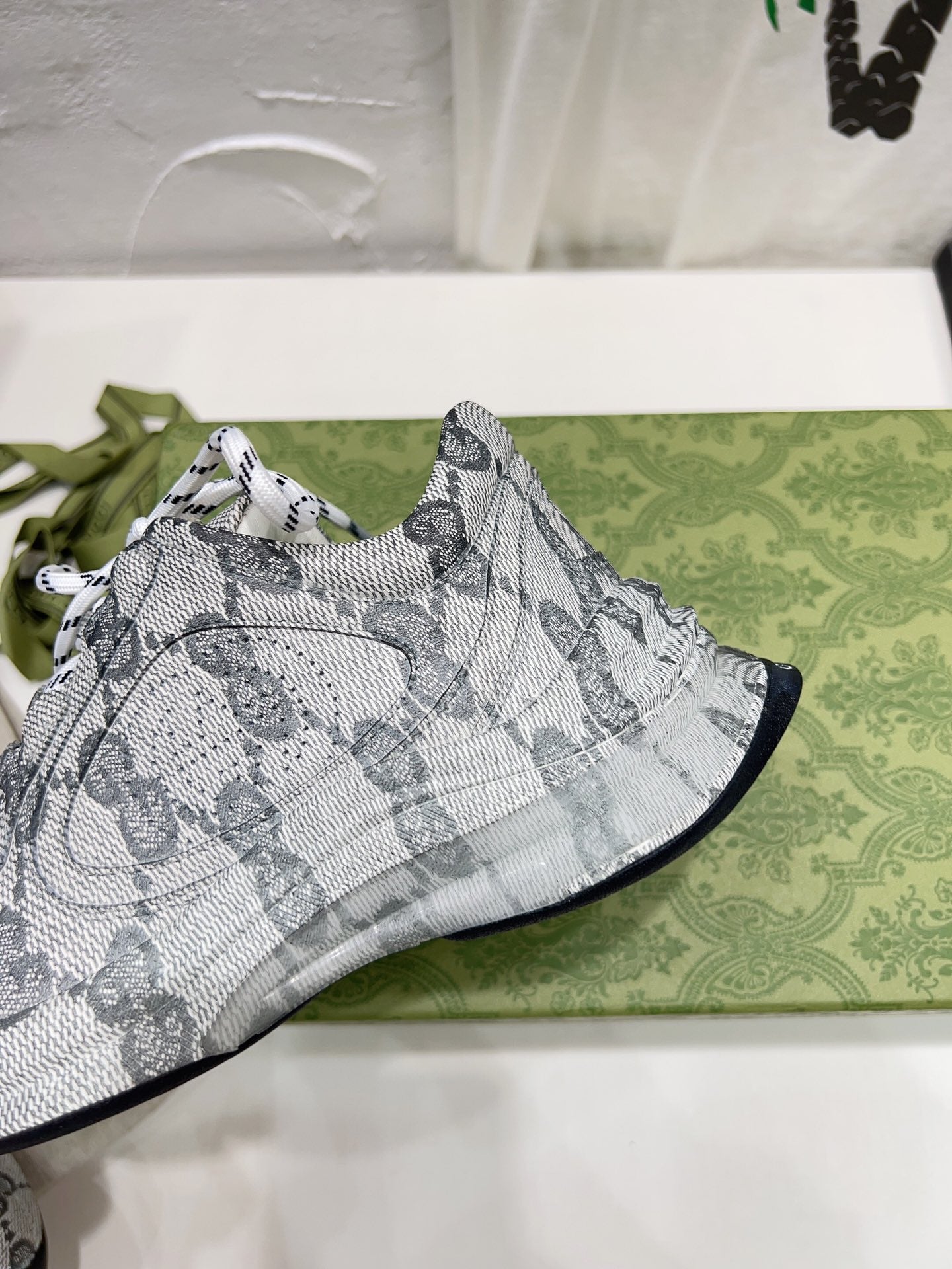 LuxluxHouse Best Quality Shoes Gucci
