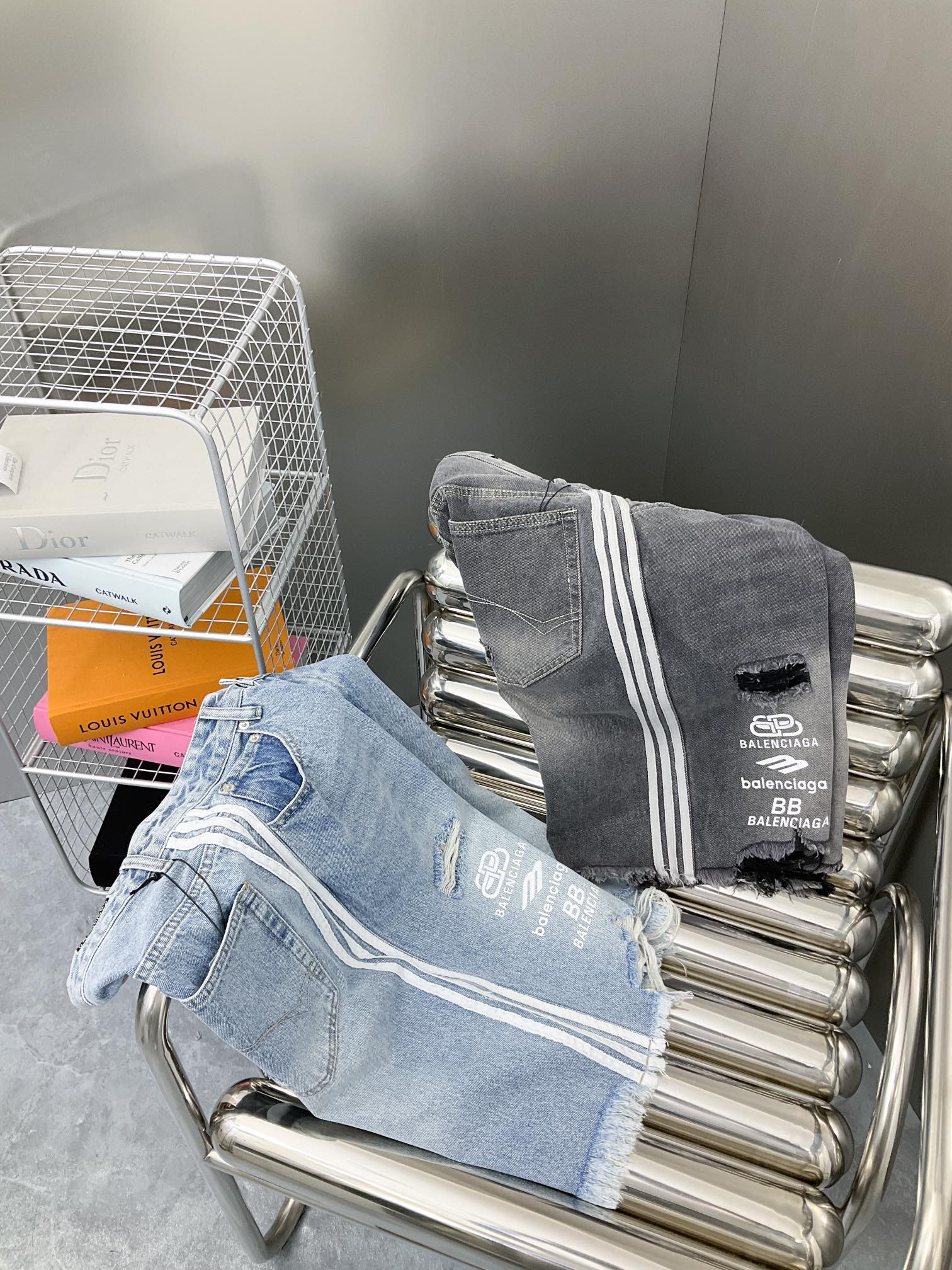 LuxluxHouse Best Quality Clothes Balenciaga Pants