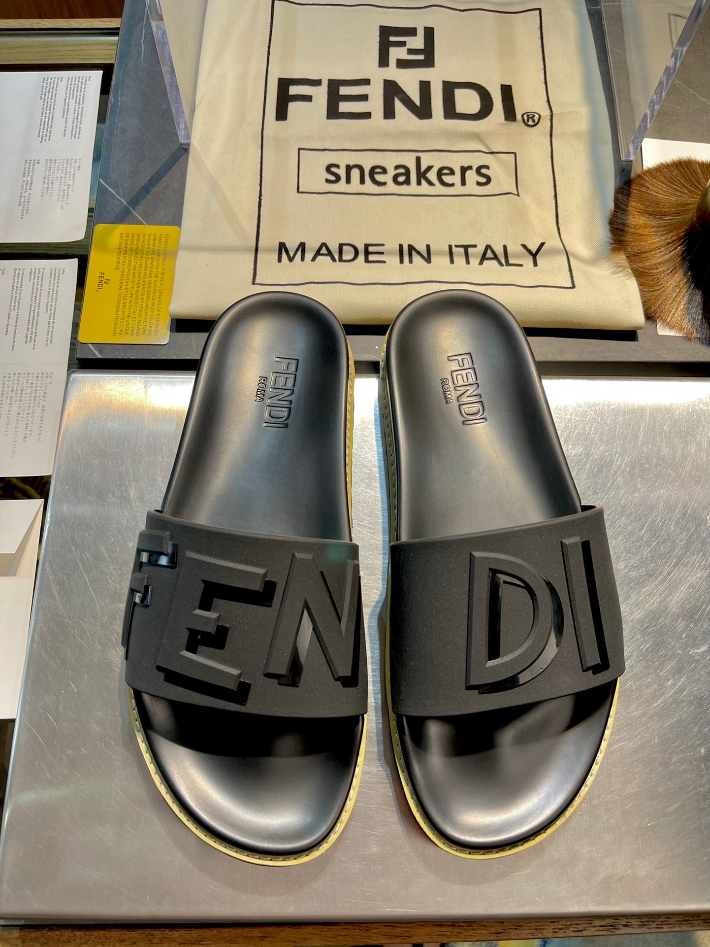 LuxluxHouse Best Quality Sandals Fendi
