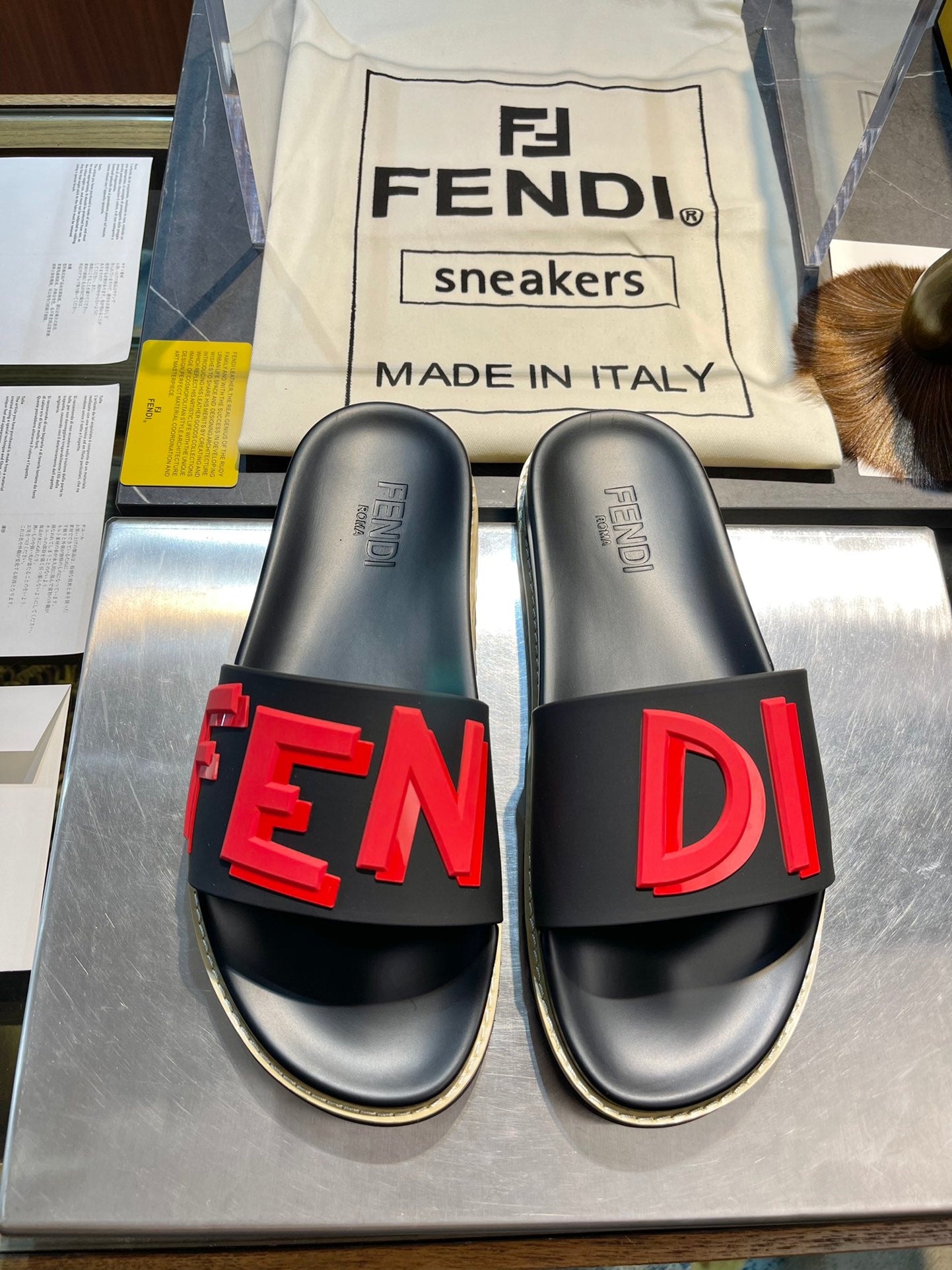 LuxluxHouse Best Quality Sandals Fendi