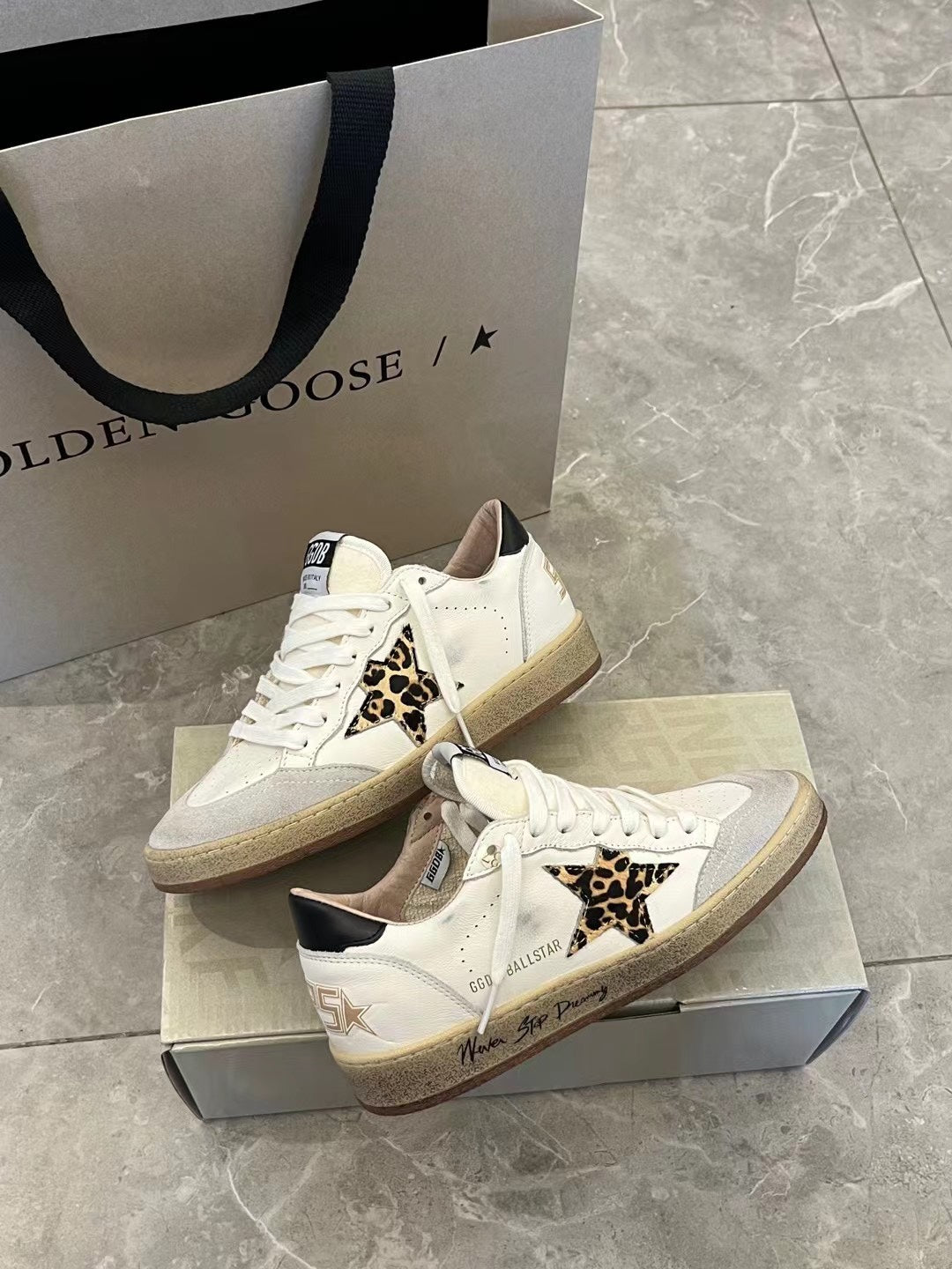 LuxluxHouse Best Quality Shoes Golden Goose