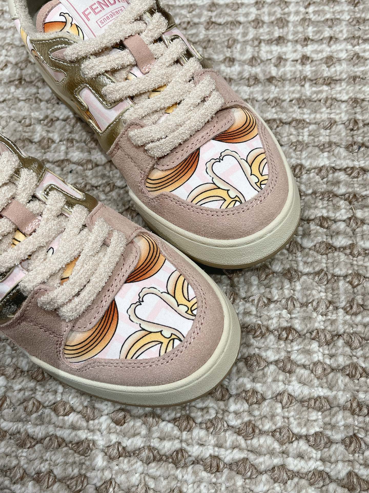 LuxluxHouse Best Quality Fendi Women Shoes