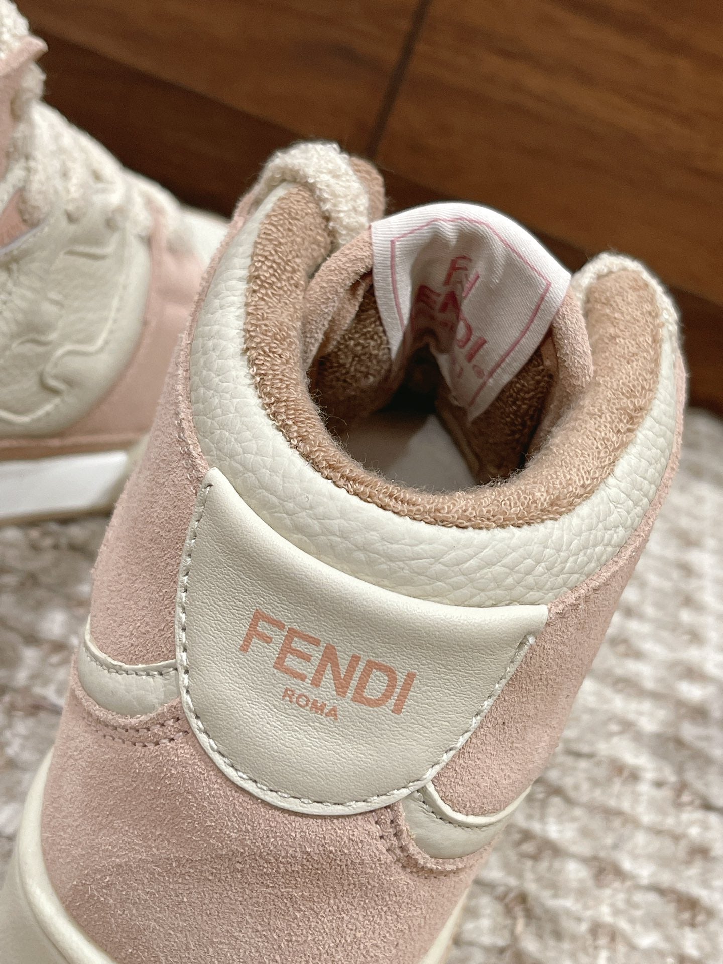 LuxluxHouse Best Quality Fendi Women Shoes
