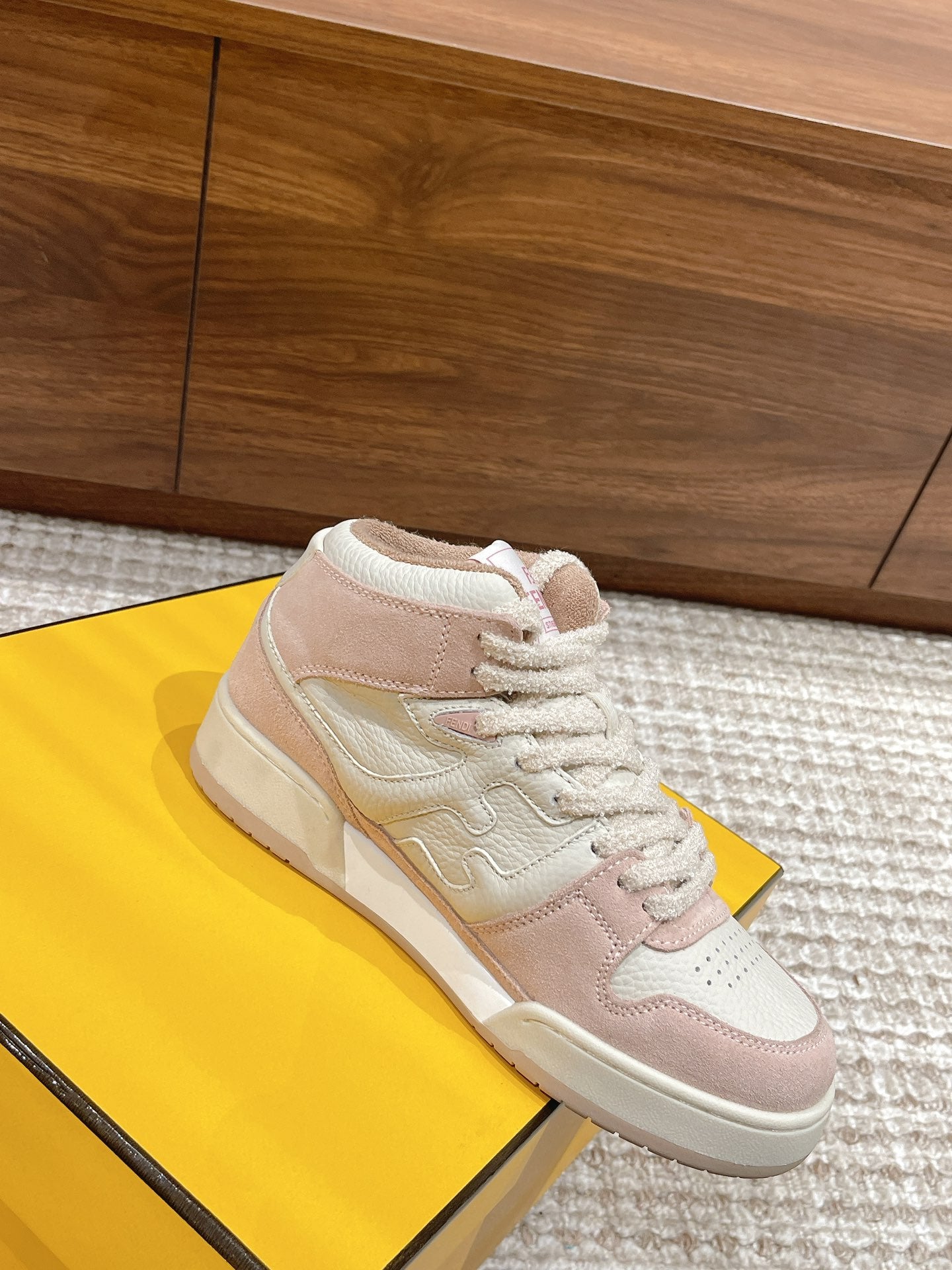 LuxluxHouse Best Quality Fendi Women Shoes
