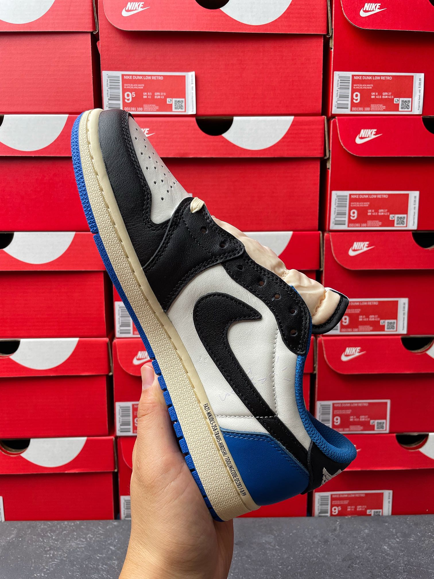 FK Batch-Air Jordan 1 × Travis Scott “ Fragments”