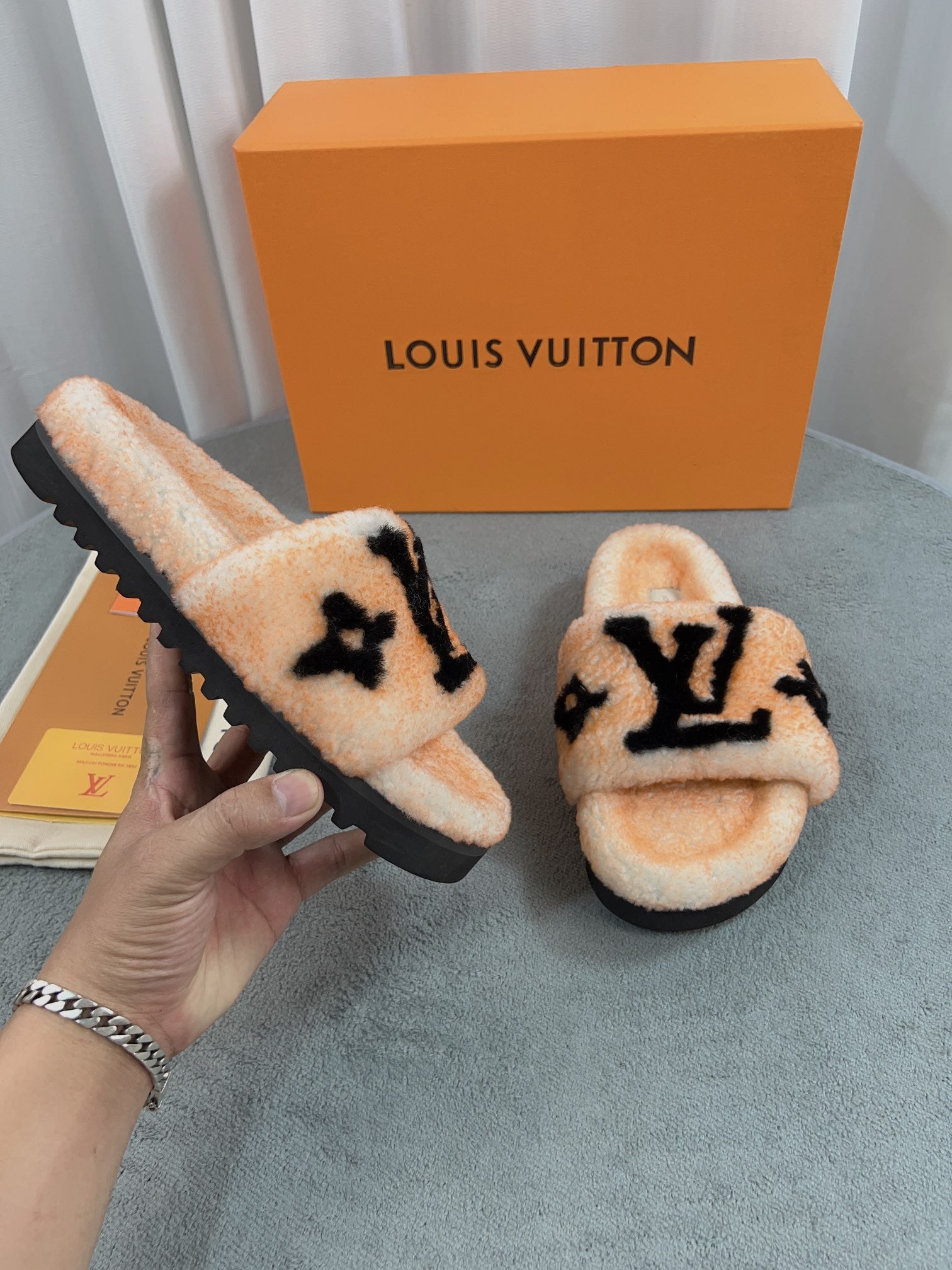 LuxluxHouse Best Quality Sandals Louis Vuitton