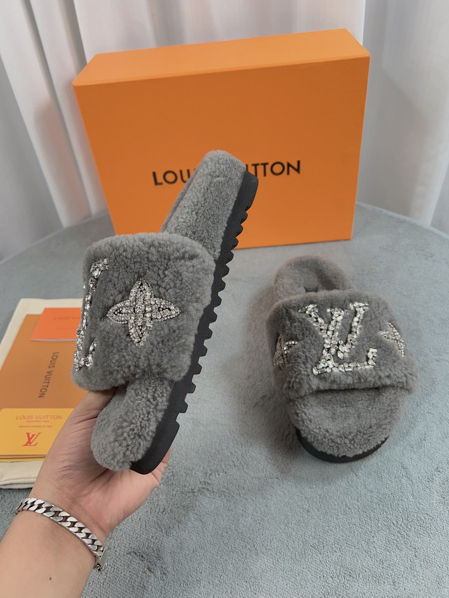 LuxluxHouse Best Quality Sandals Louis Vuitton