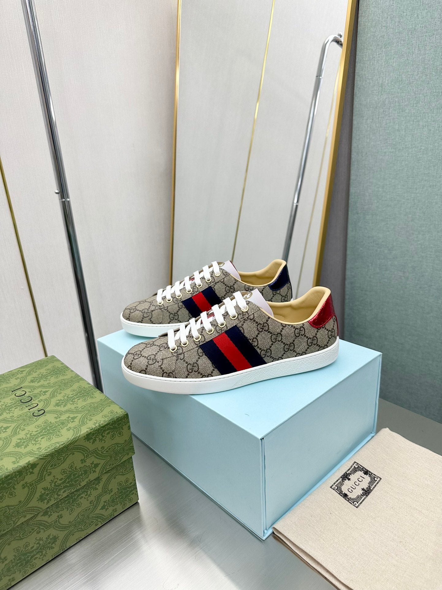 LuxluxHouse Best Quality Gucci Women Shoes