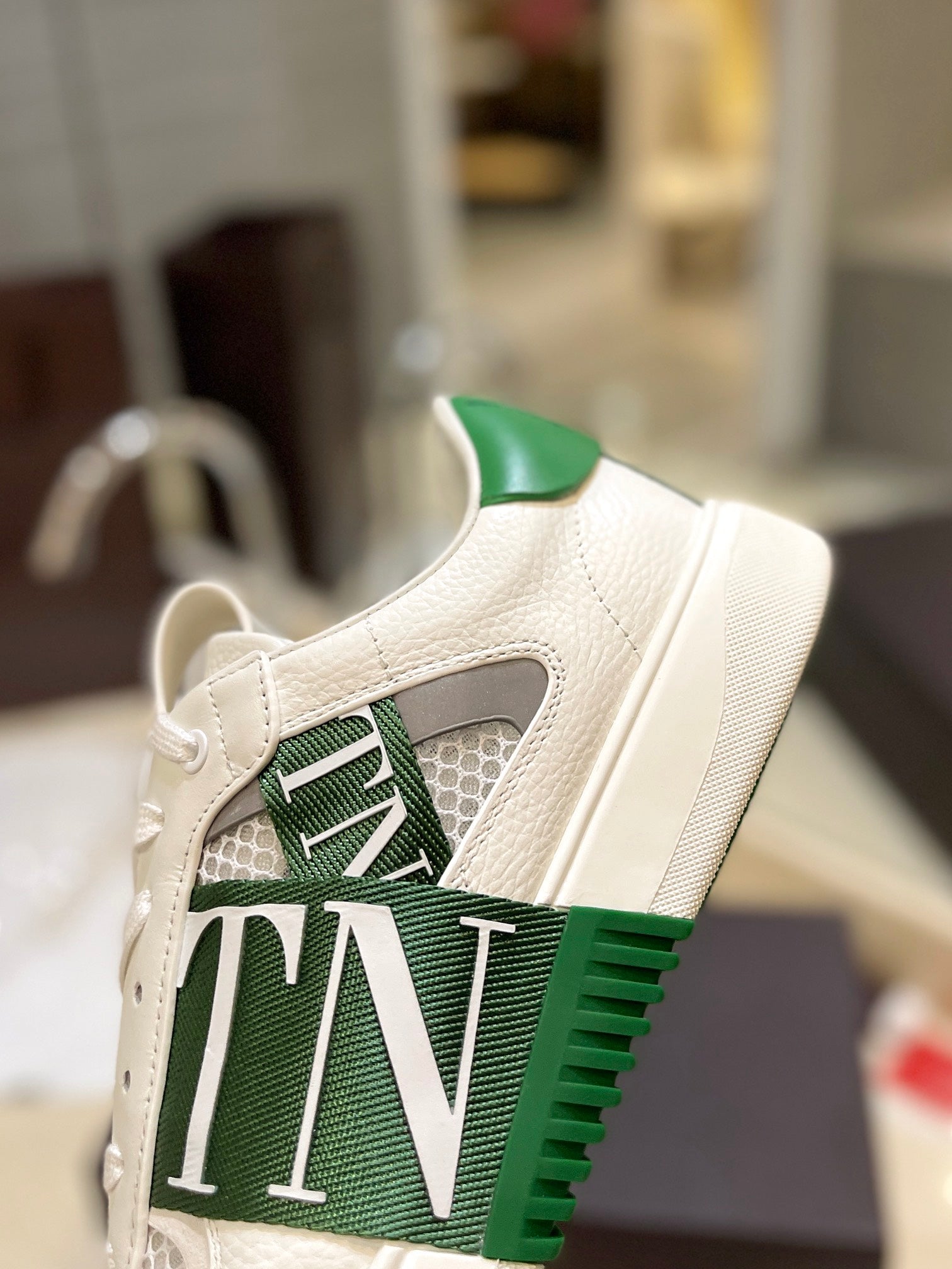 LuxluxHouse Best Quality Valentino Women Shoes