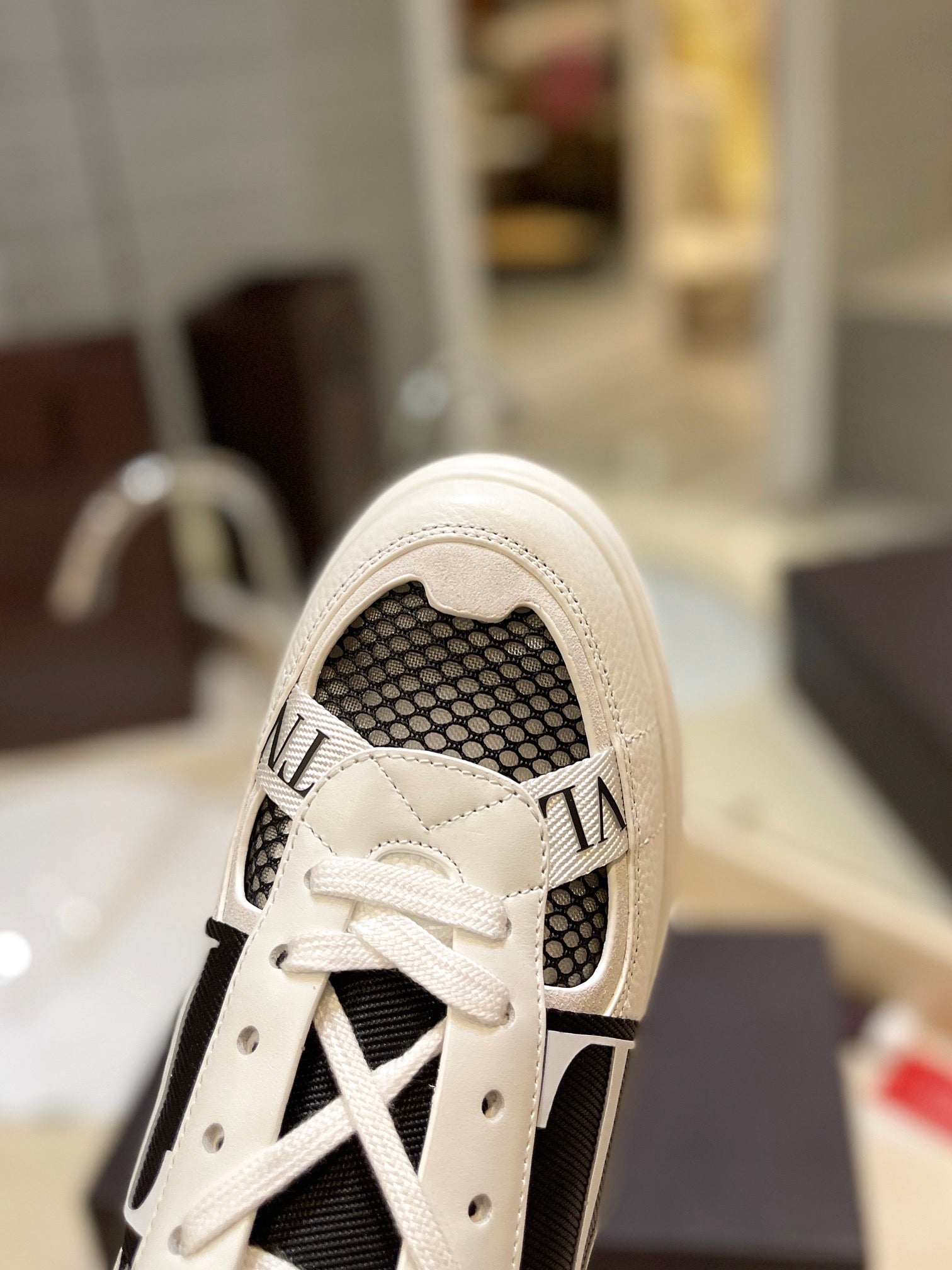 LuxluxHouse Best Quality Valentino Women Shoes