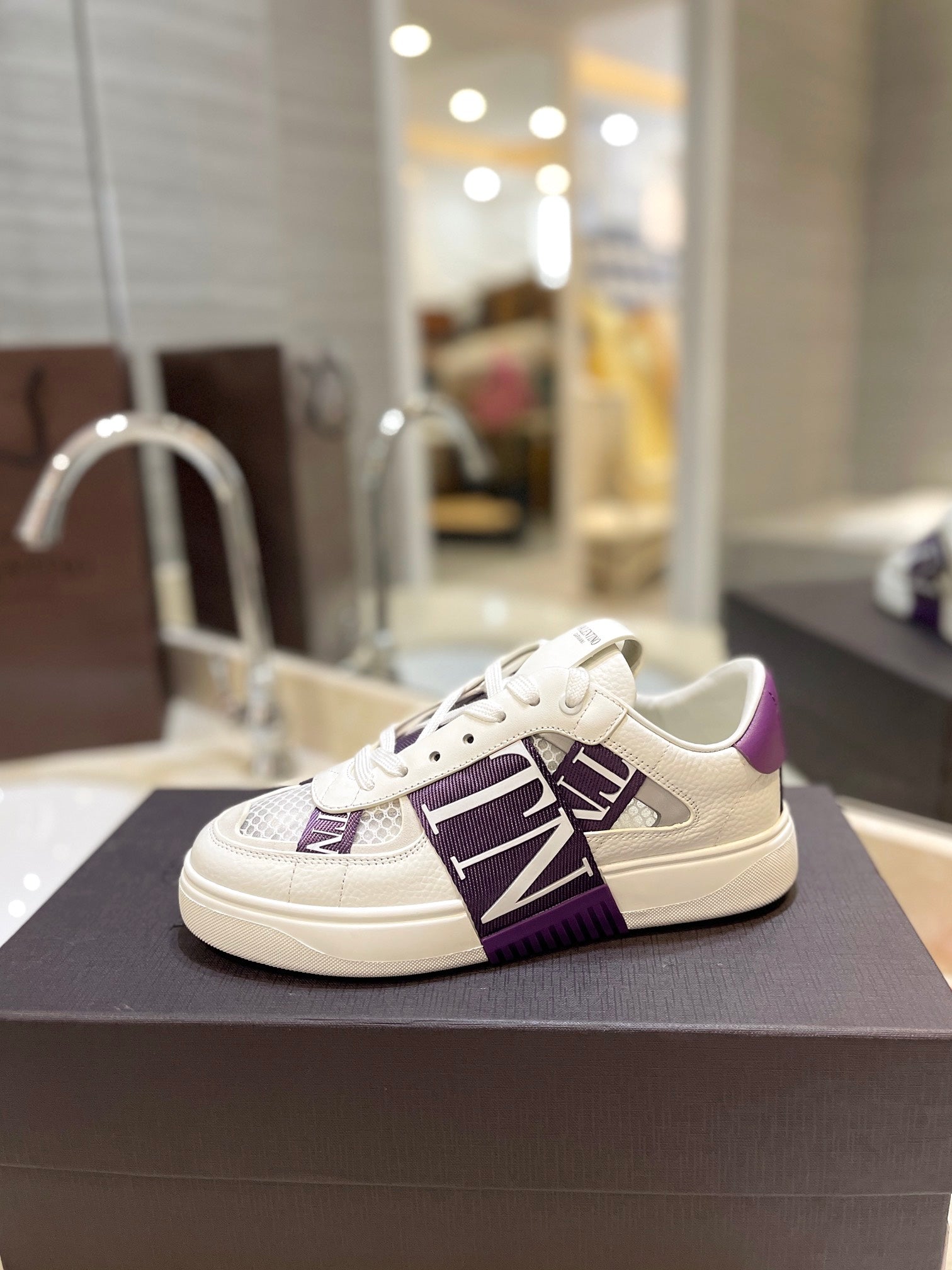 LuxluxHouse Best Quality Valentino Women Shoes