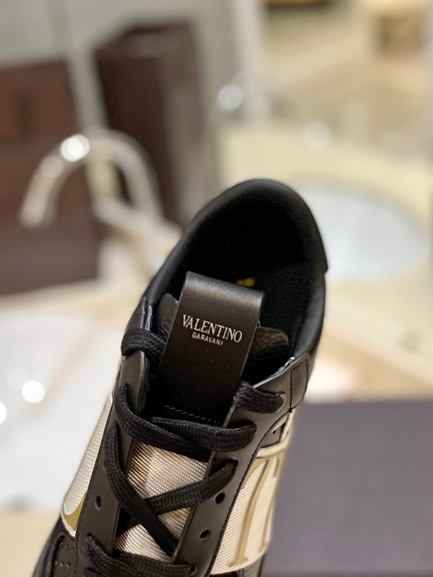 LuxluxHouse Best Quality Valentino Women Shoes