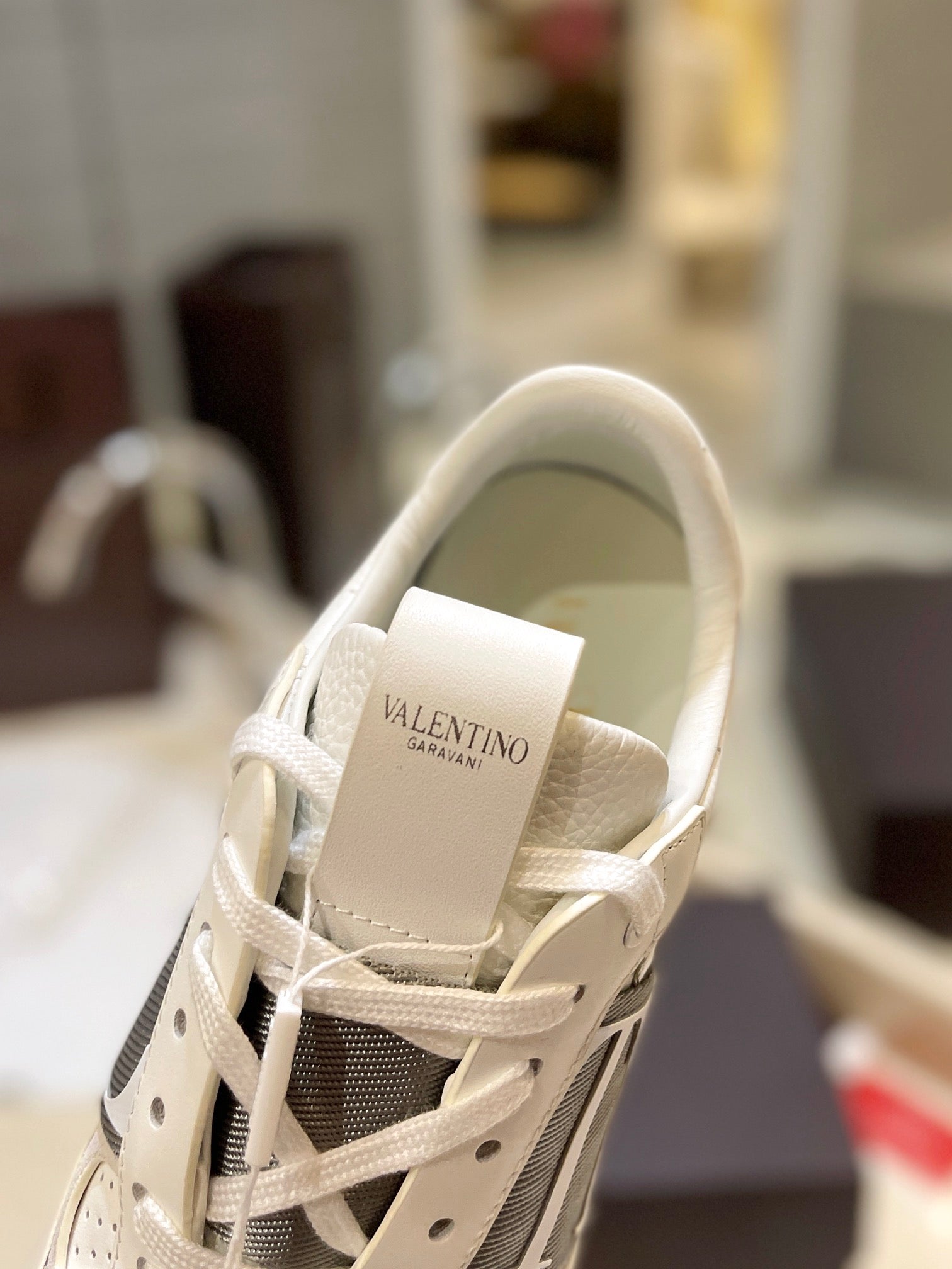 LuxluxHouse Best Quality Valentino Women Shoes