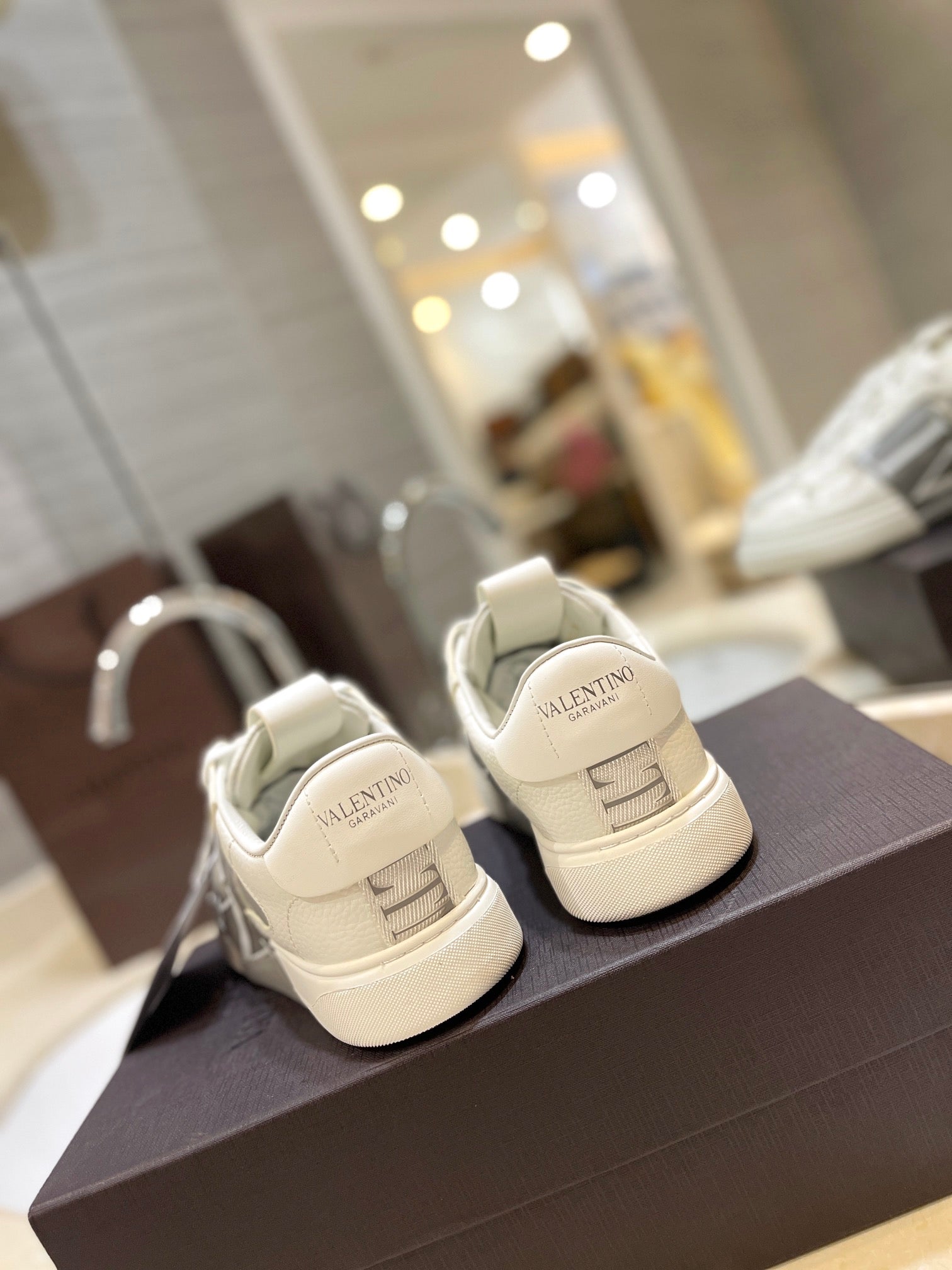 LuxluxHouse Best Quality Valentino Women Shoes
