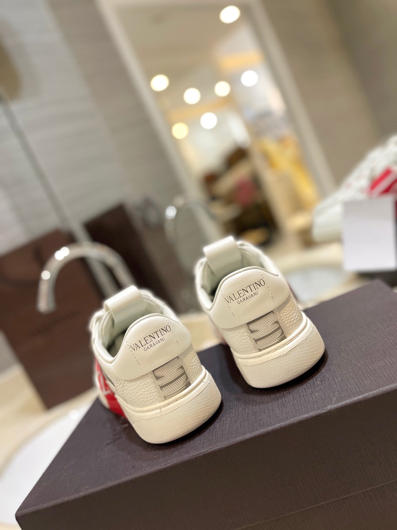 LuxluxHouse Best Quality Valentino Women Shoes