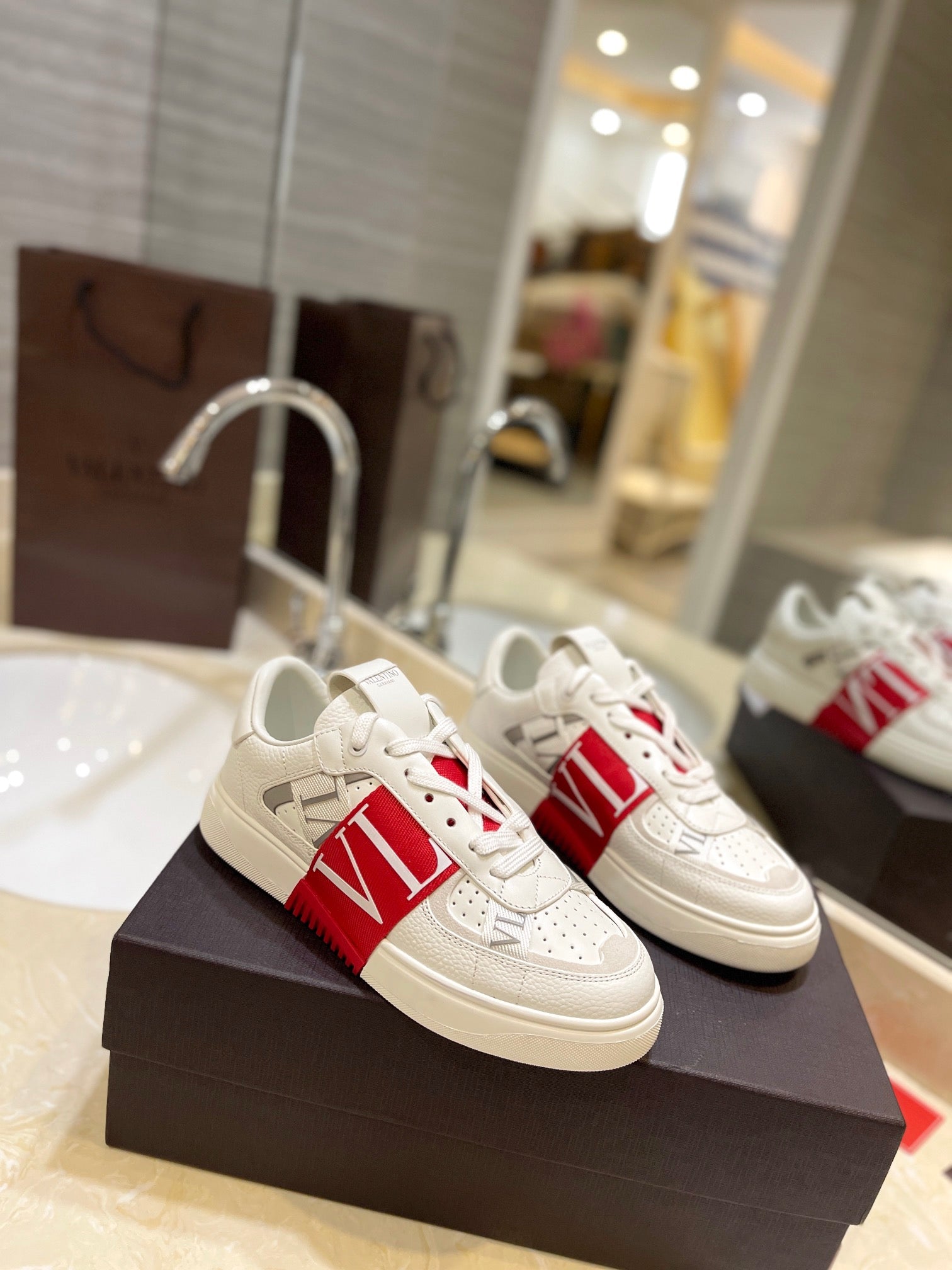 LuxluxHouse Best Quality Valentino Women Shoes