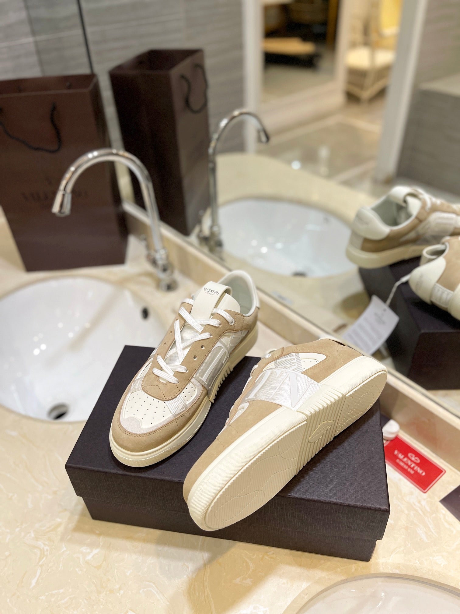 LuxluxHouse Best Quality Valentino Women Shoes