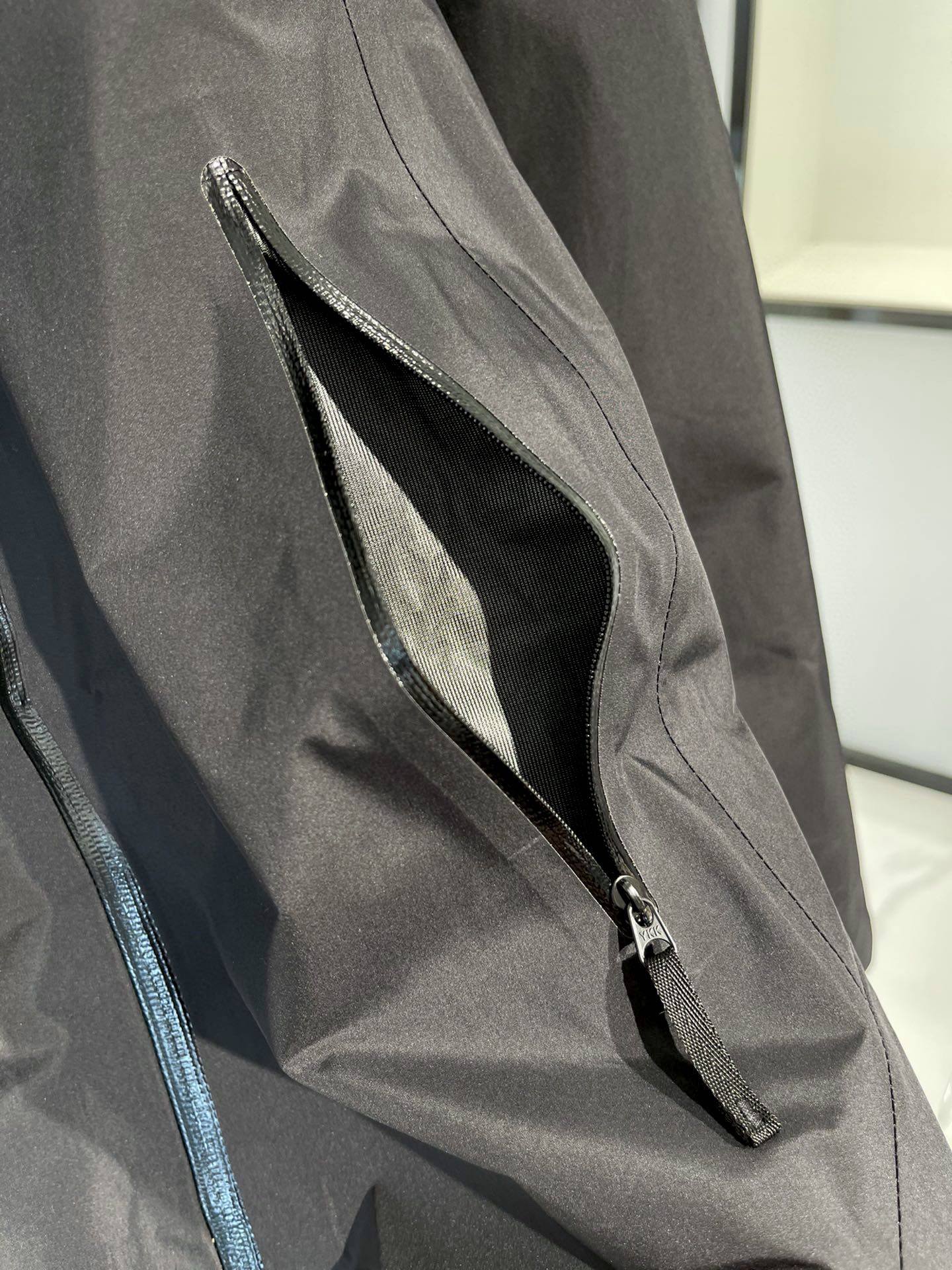 LuxluxHouse Best Quality Clothes Coats & Jackets Arcteryx