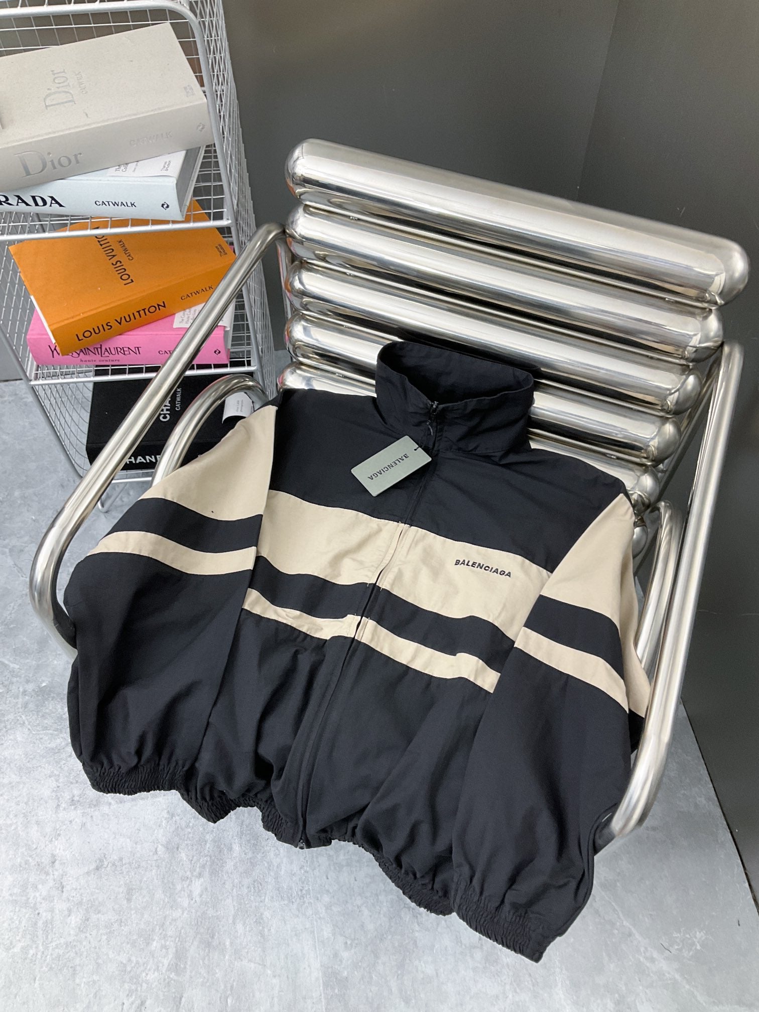 LuxluxHouse Best Quality Clothes Balenciaga Coats & Jackets