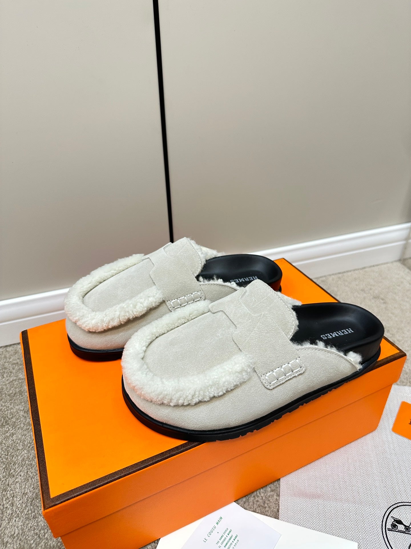 LuxluxHouse Best Quality Sandals Hermes
