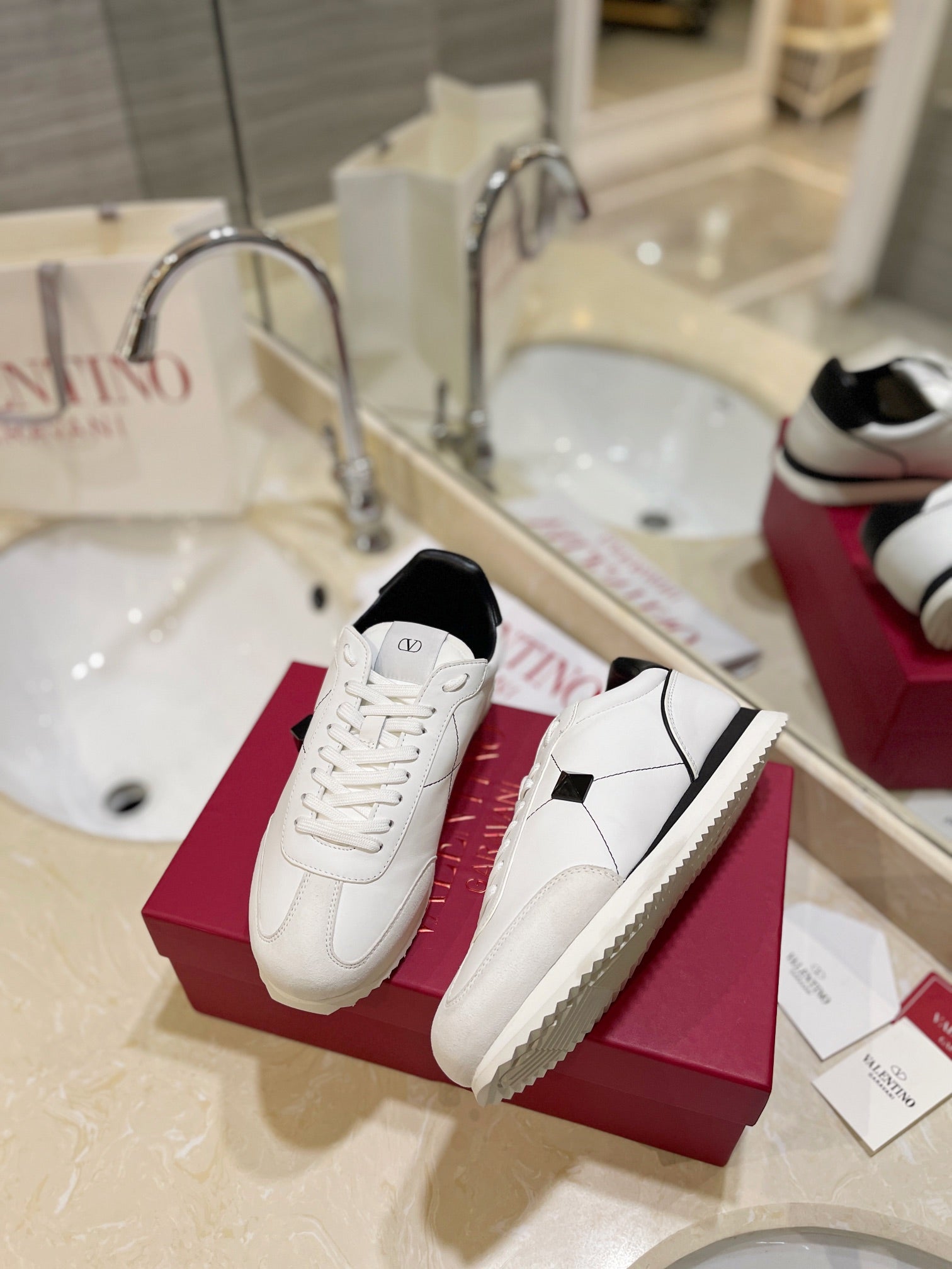 LuxluxHouse Best Quality Valentino Women Shoes