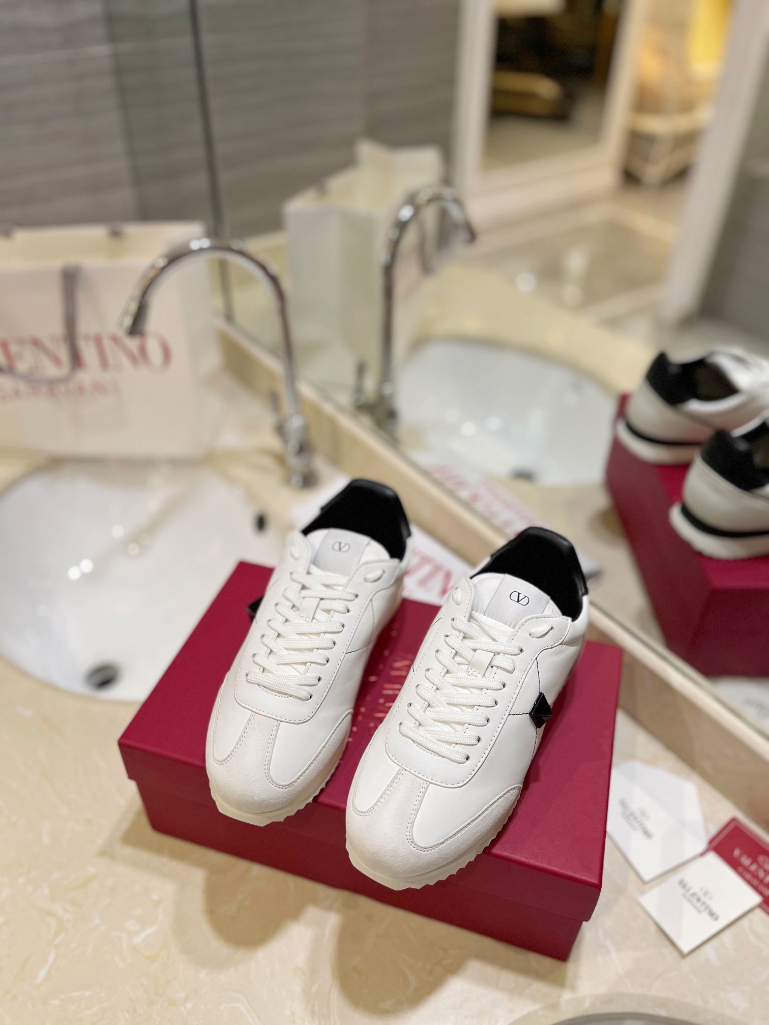 LuxluxHouse Best Quality Valentino Women Shoes