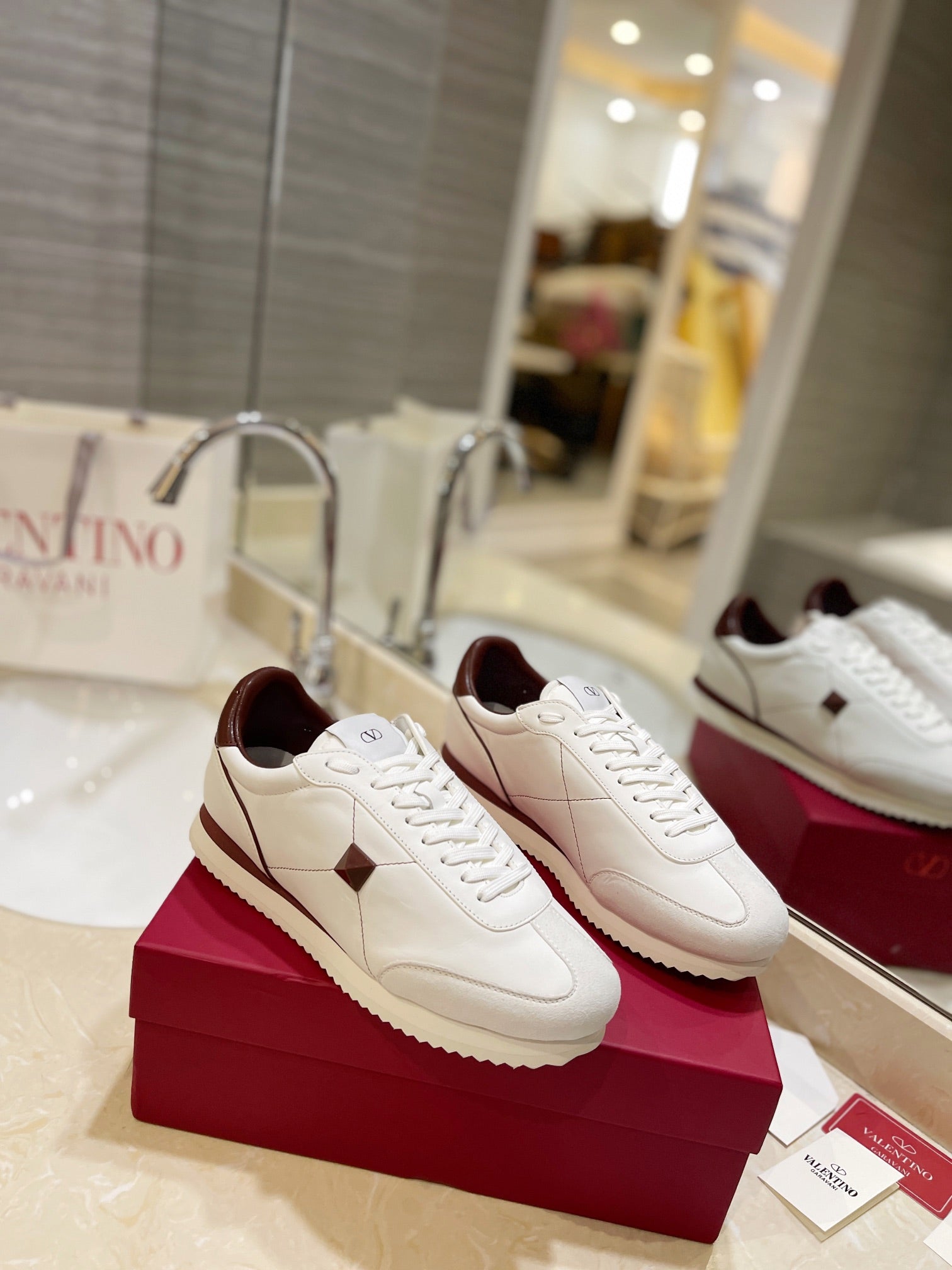 LuxluxHouse Best Quality Valentino Women Shoes