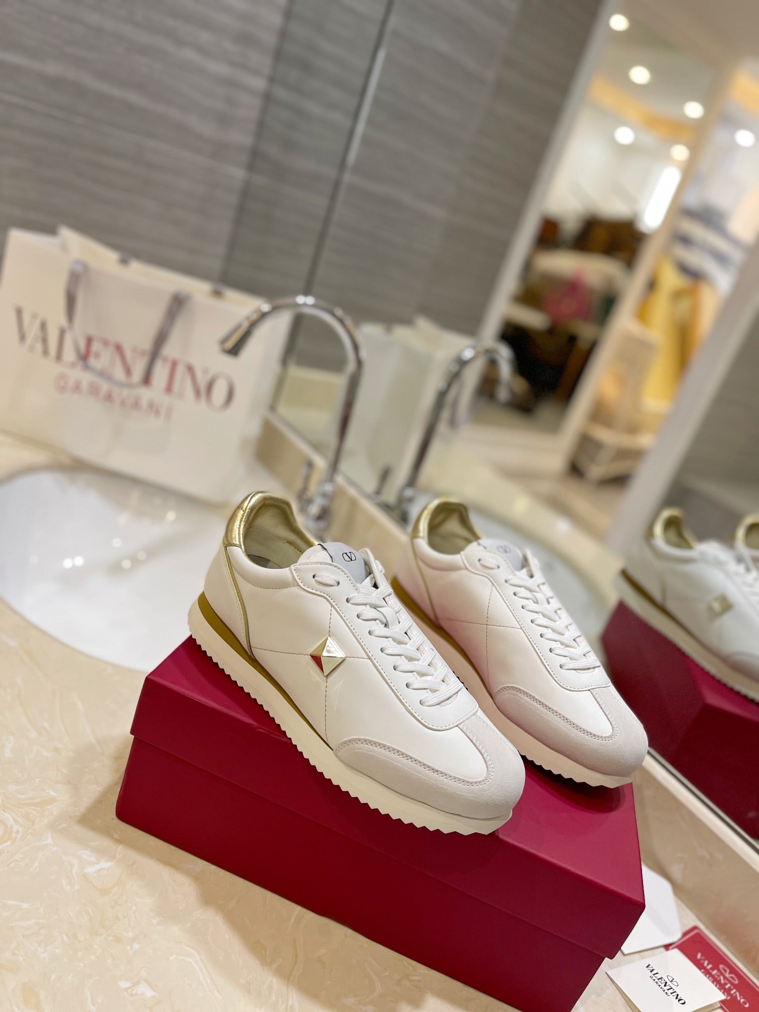 LuxluxHouse Best Quality Valentino Women Shoes
