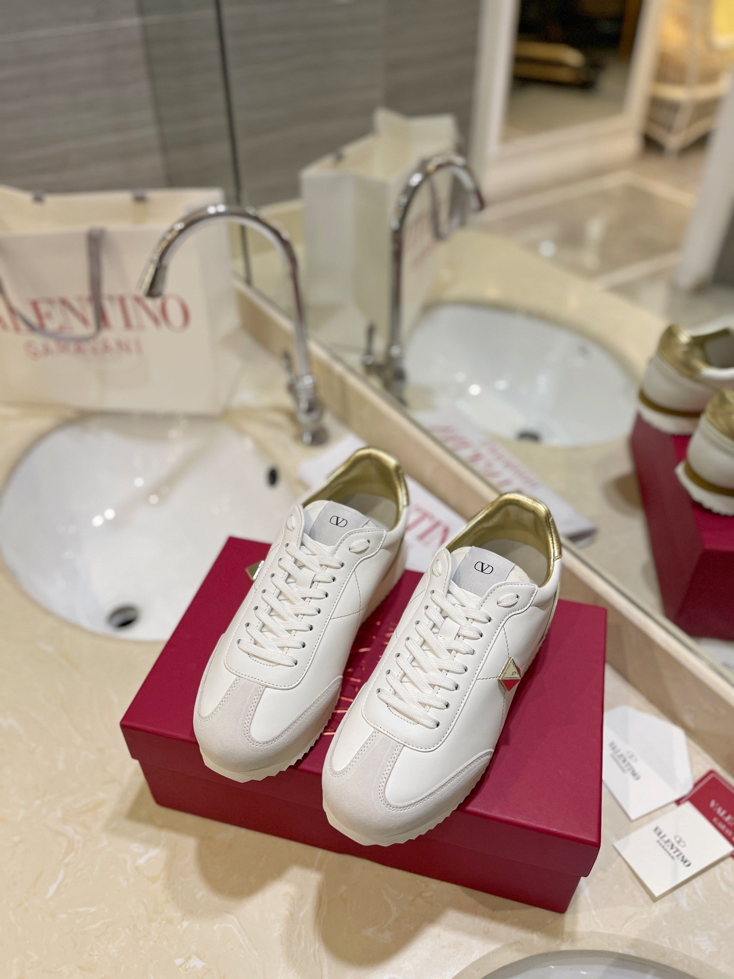LuxluxHouse Best Quality Valentino Women Shoes