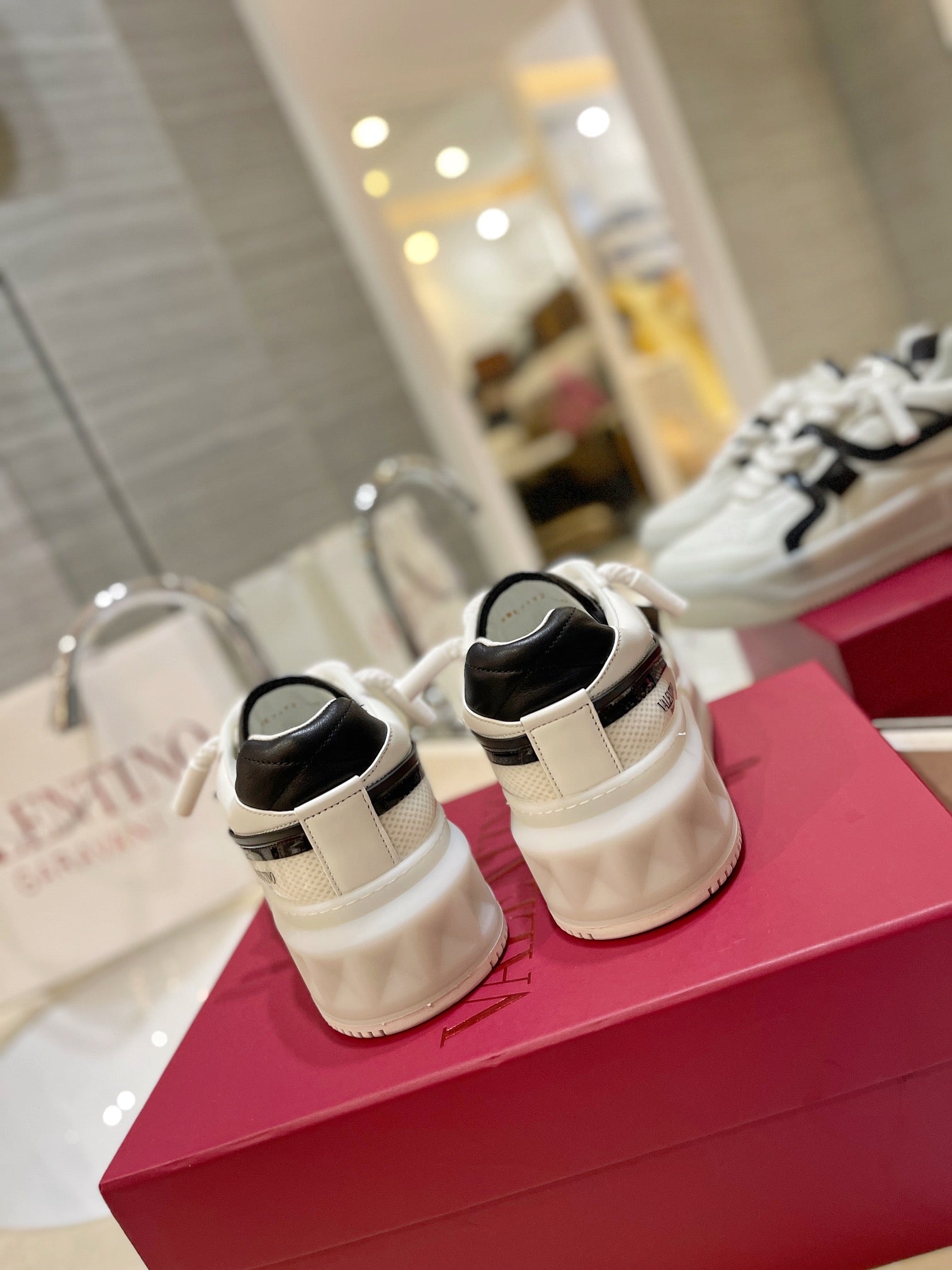 LuxluxHouse Best Quality Valentino Women Shoes