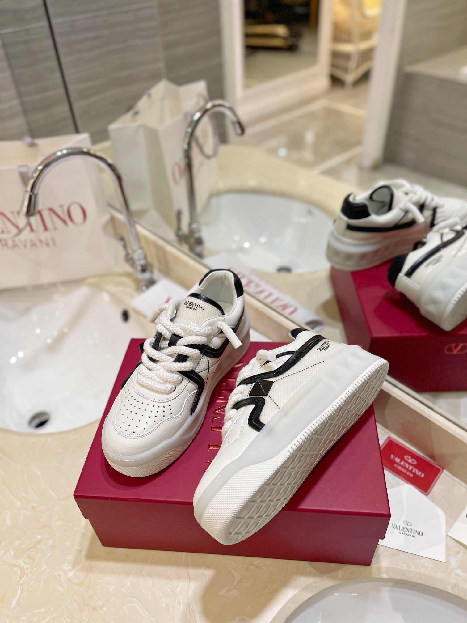 LuxluxHouse Best Quality Valentino Women Shoes