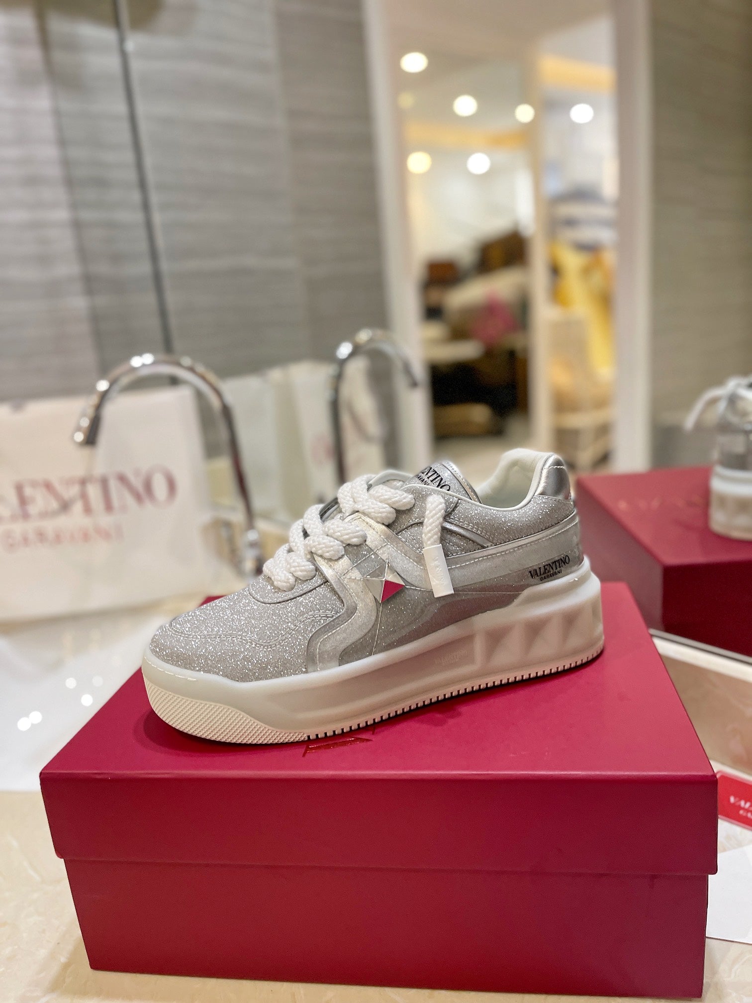 LuxluxHouse Best Quality Valentino Women Shoes