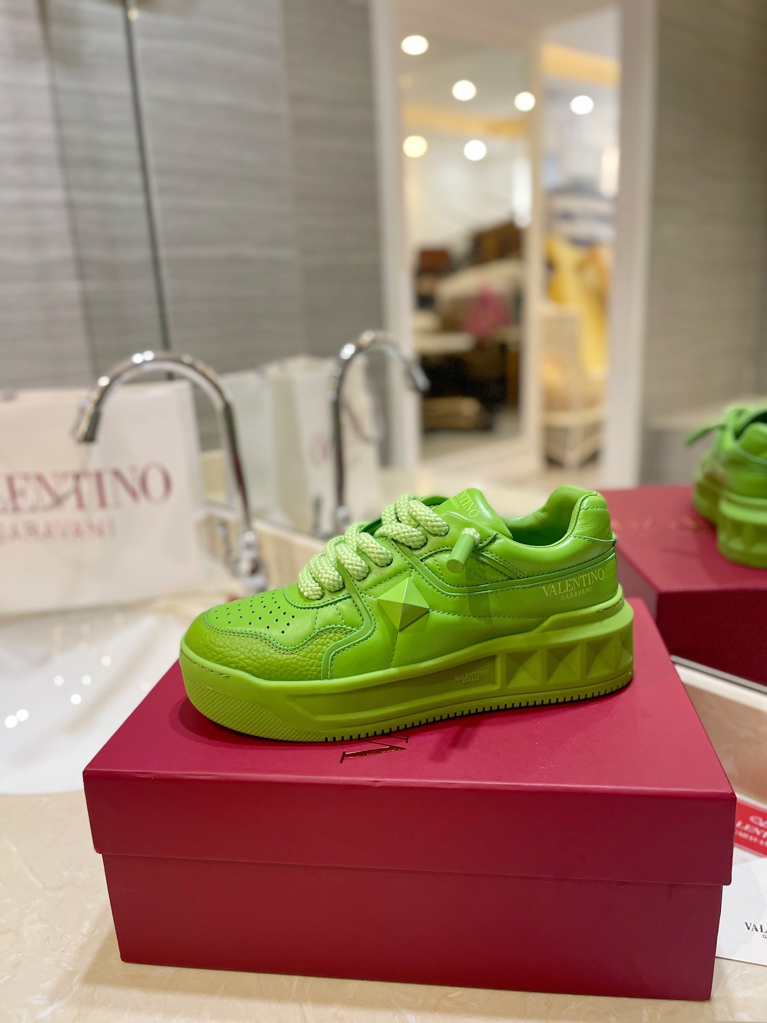 LuxluxHouse Best Quality Valentino Women Shoes