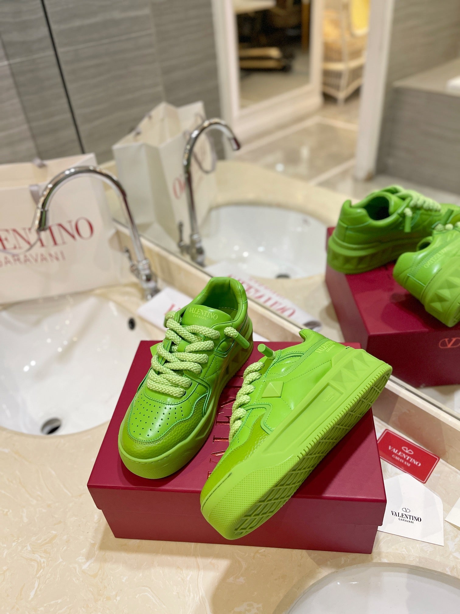 LuxluxHouse Best Quality Valentino Women Shoes