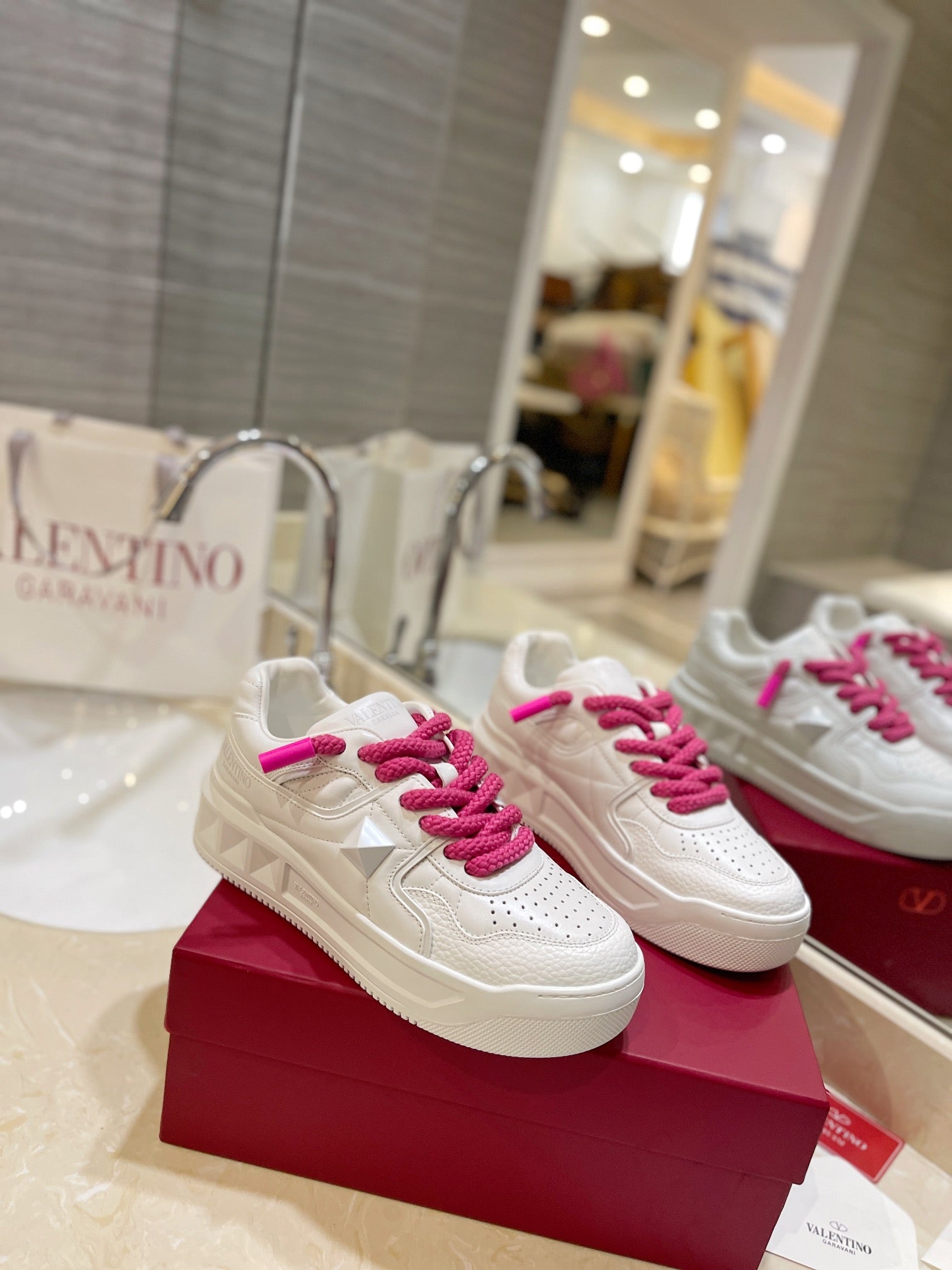 LuxluxHouse Best Quality Valentino Women Shoes