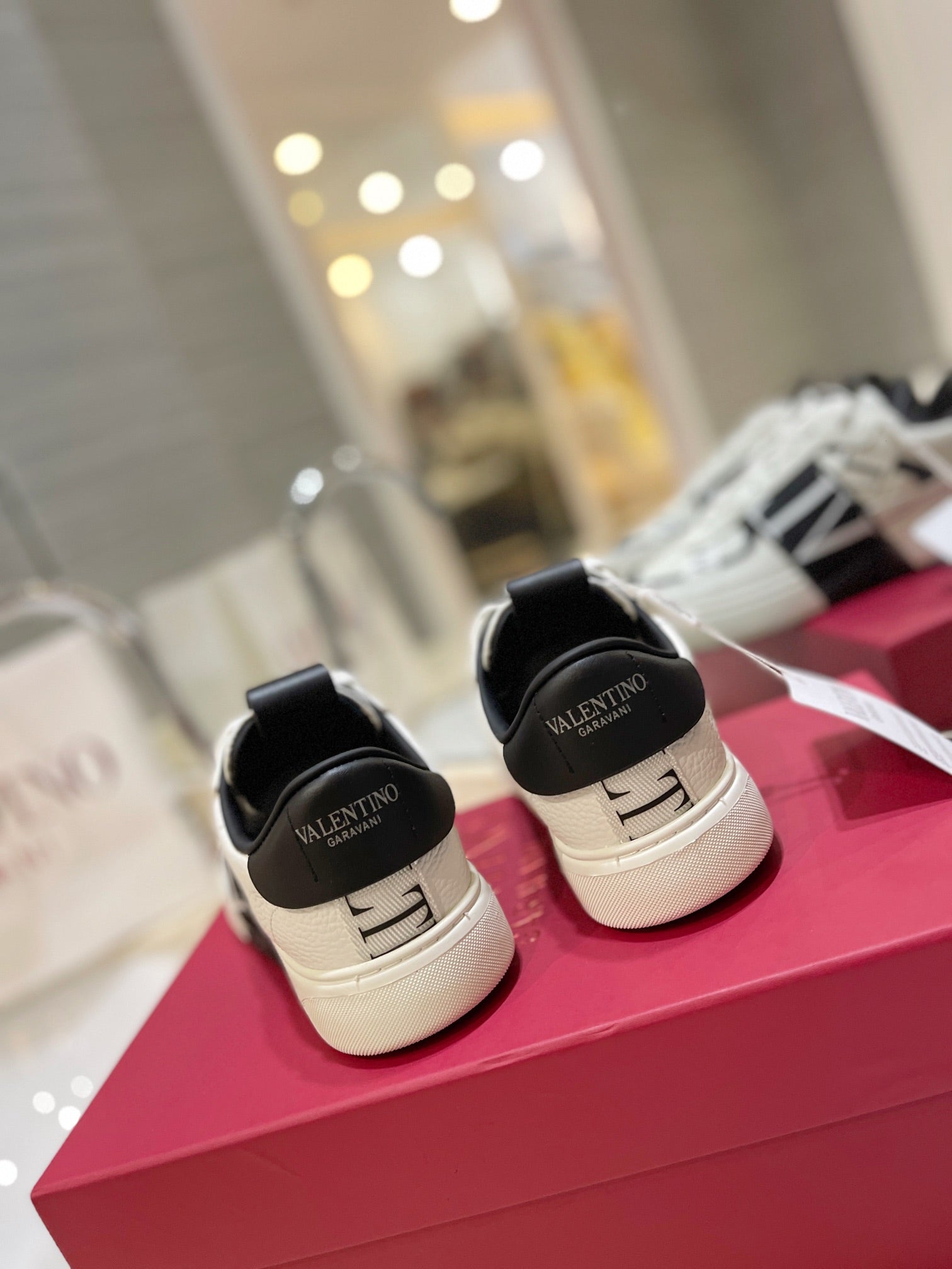 LuxluxHouse Best Quality Valentino Women Shoes