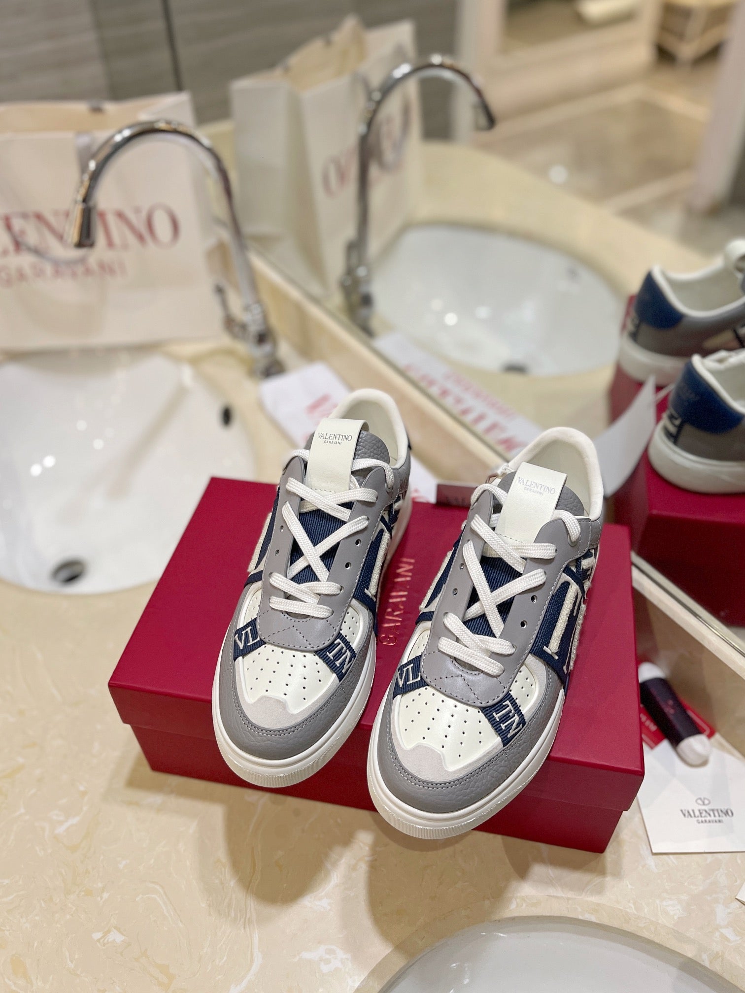LuxluxHouse Best Quality Valentino Women Shoes