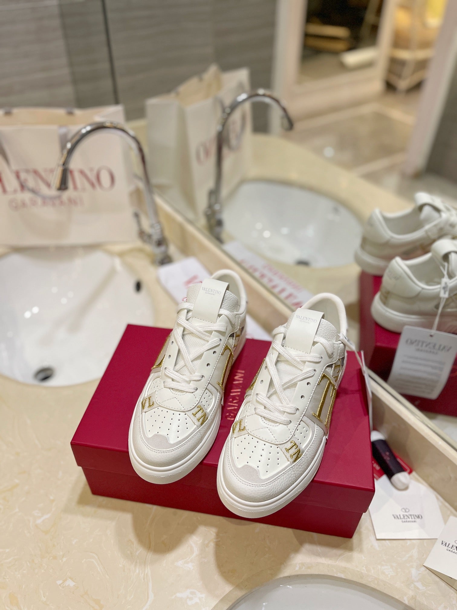 LuxluxHouse Best Quality Valentino Women Shoes